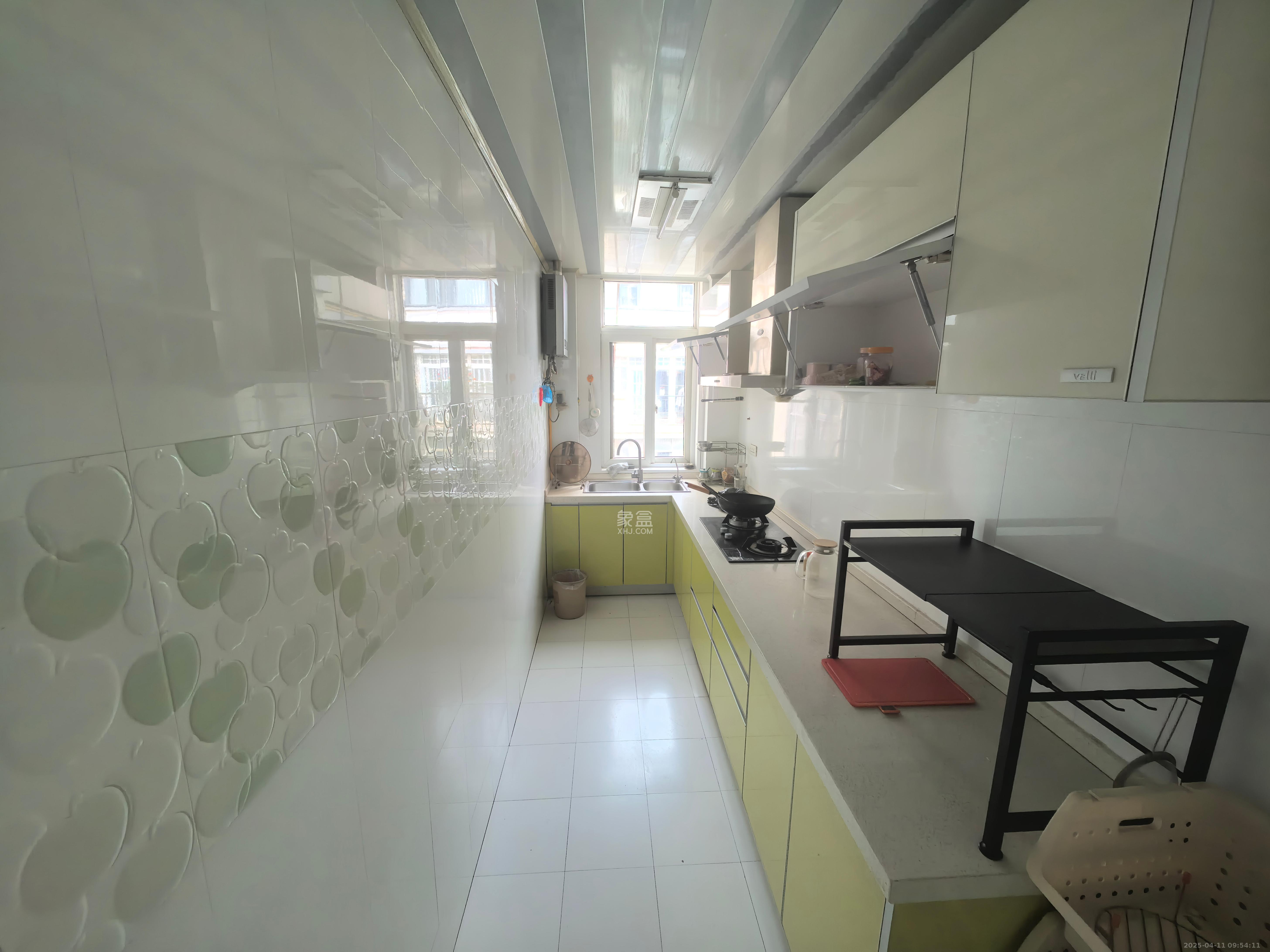 汇城花园 2室2厅1卫 3000.0元/月 汇城花园 2室2厅1卫 3000.0元/月室内图