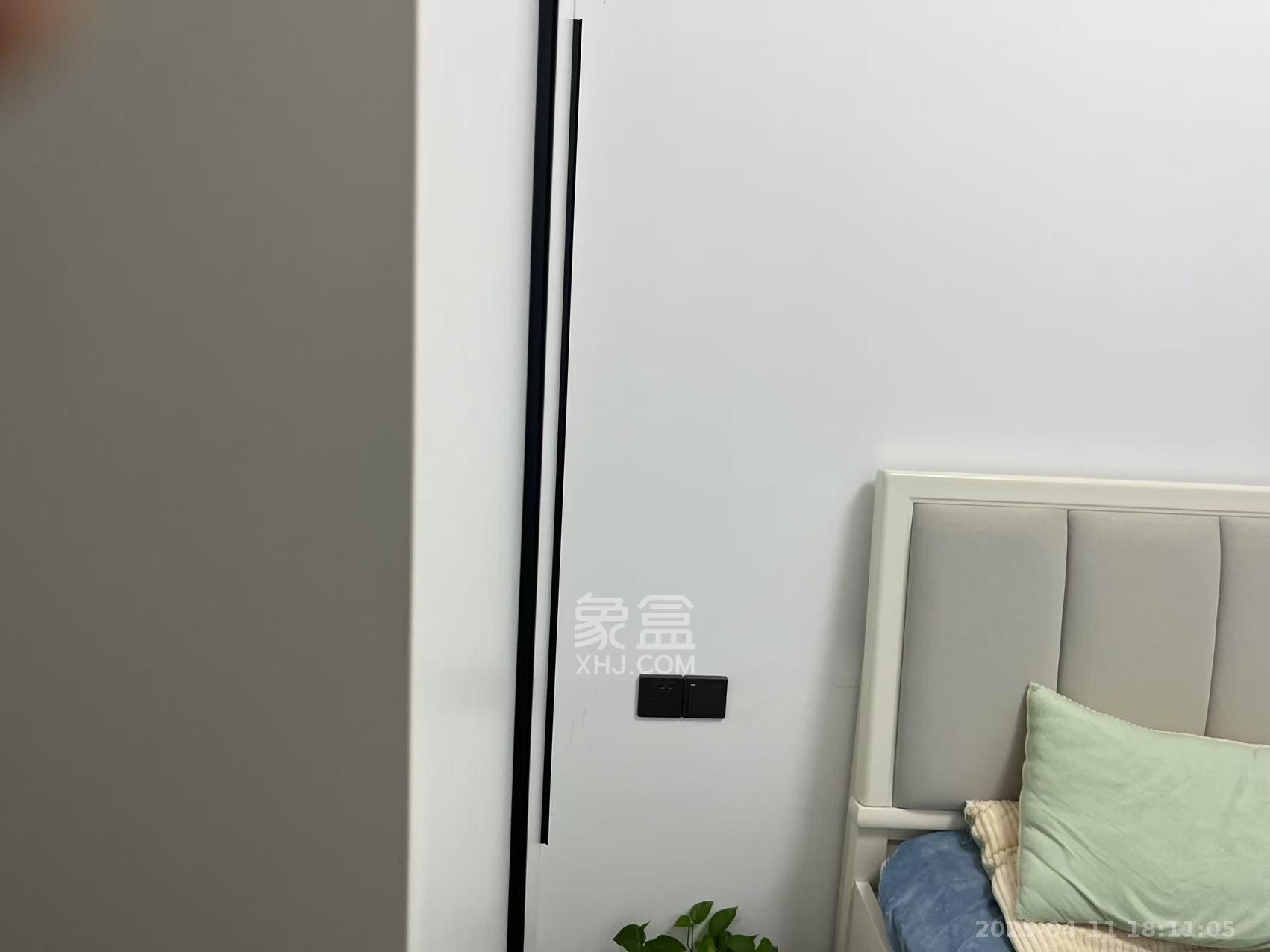 雅居乐新地  3室2厅2卫   2500.00元/月室内图
