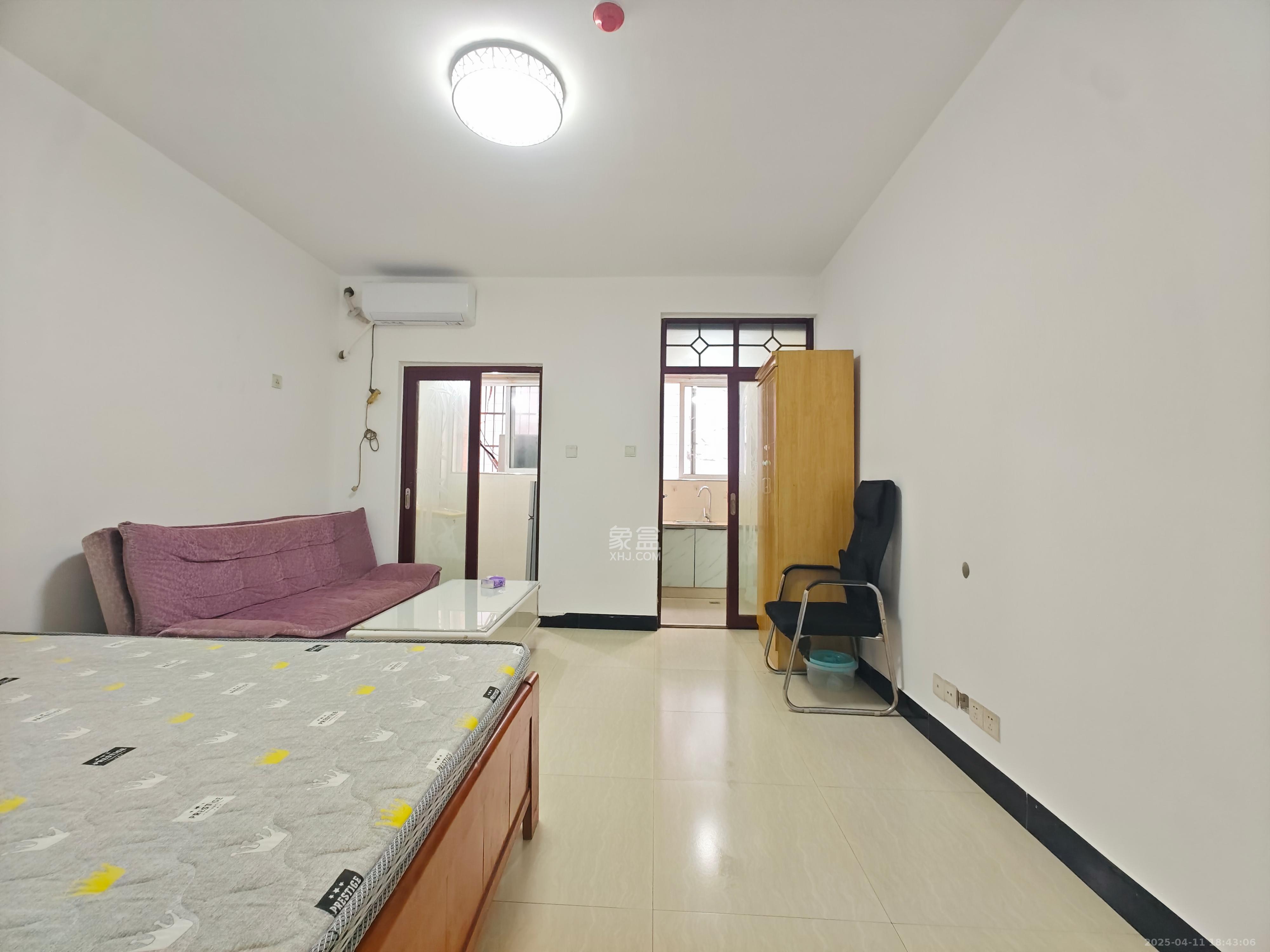 东方航标 1室1厅1卫 1100.0元/月 东方航标 1室1厅1卫 1100.0元/月室内图