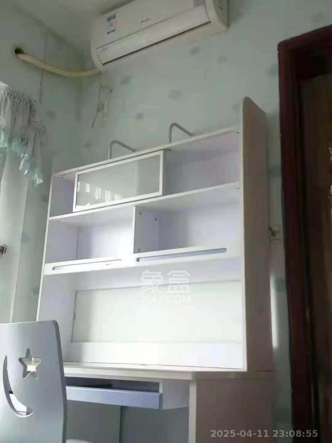 恒大华府  3室2厅1卫   2600.00元/月室内图