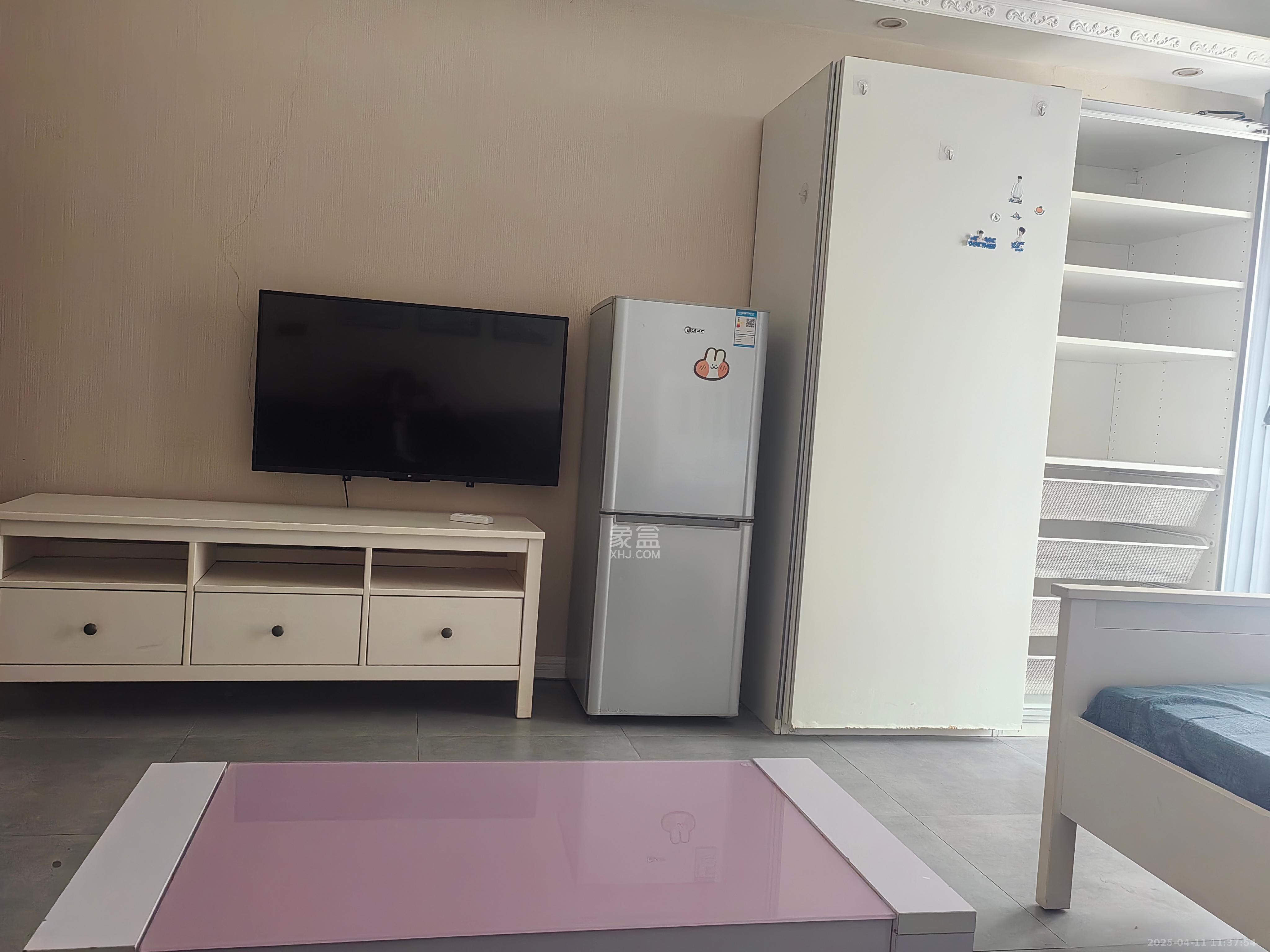 新世界广场  1室1厅1卫   1600.00元/月室内图