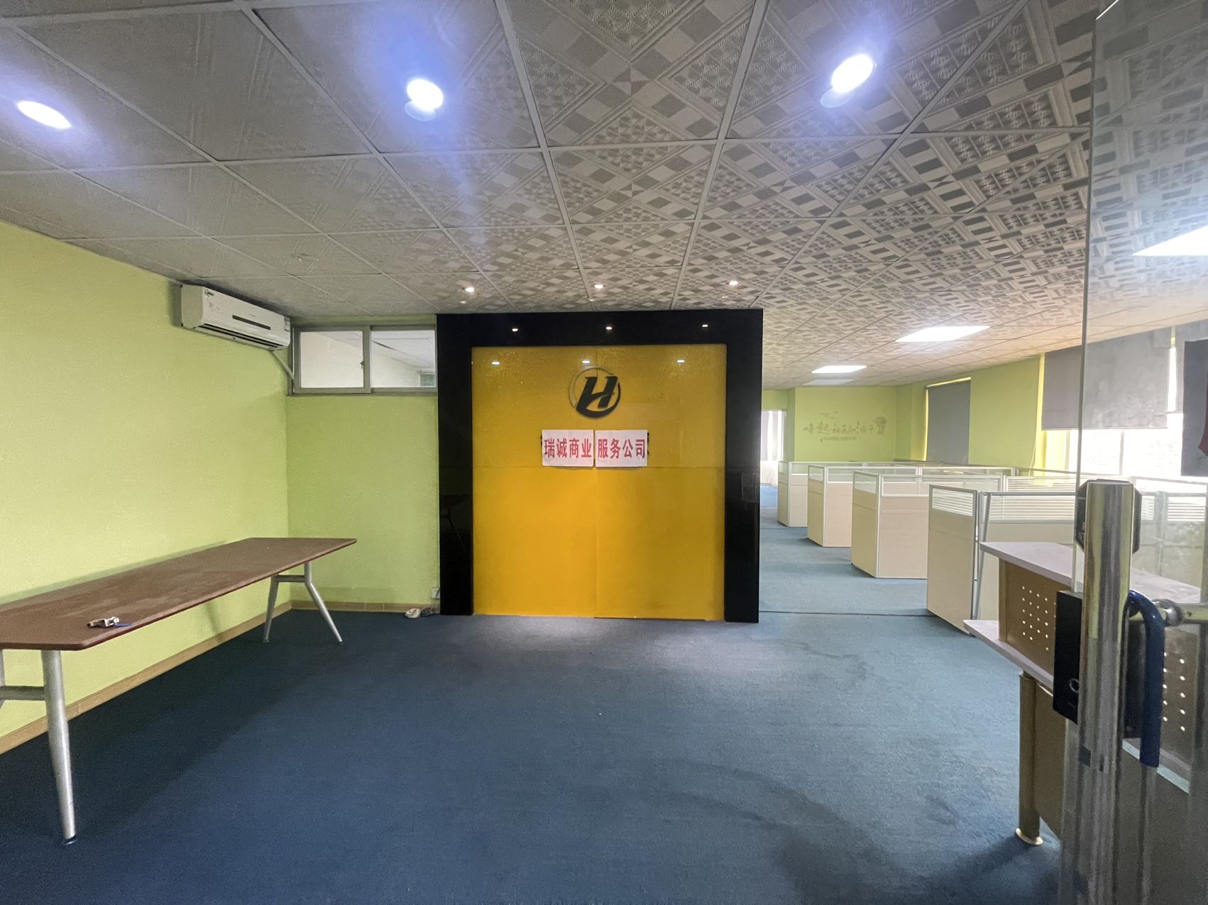 龙珠大厦 3室2厅2卫 5000.0元/月 龙珠大厦 3室2厅2卫 5000.0元/月室内图