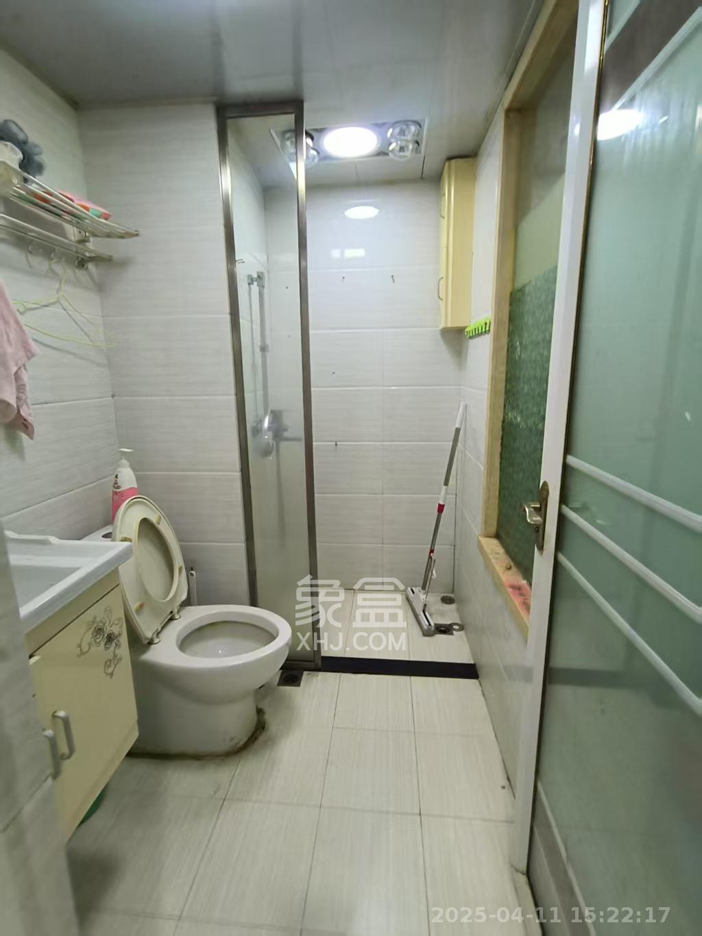 上城星座  1室0厅1卫   1800.00元/月室内图