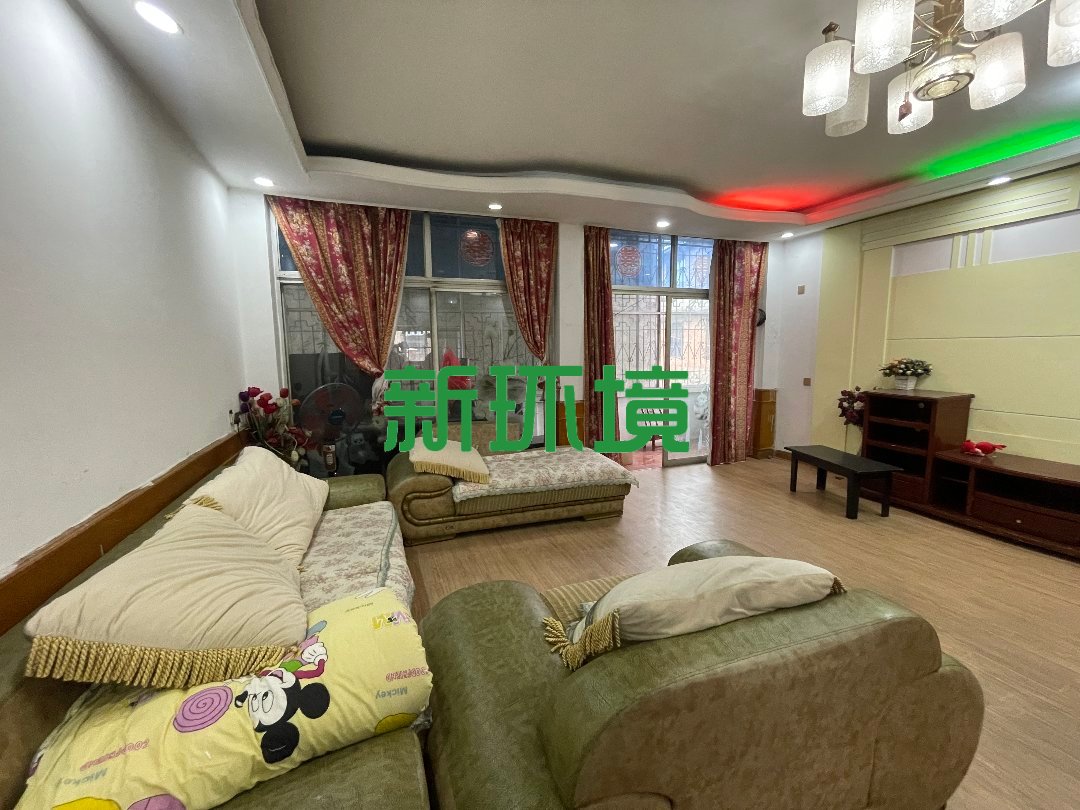 宝塔岗散盘  9室4厅4卫   148.00万