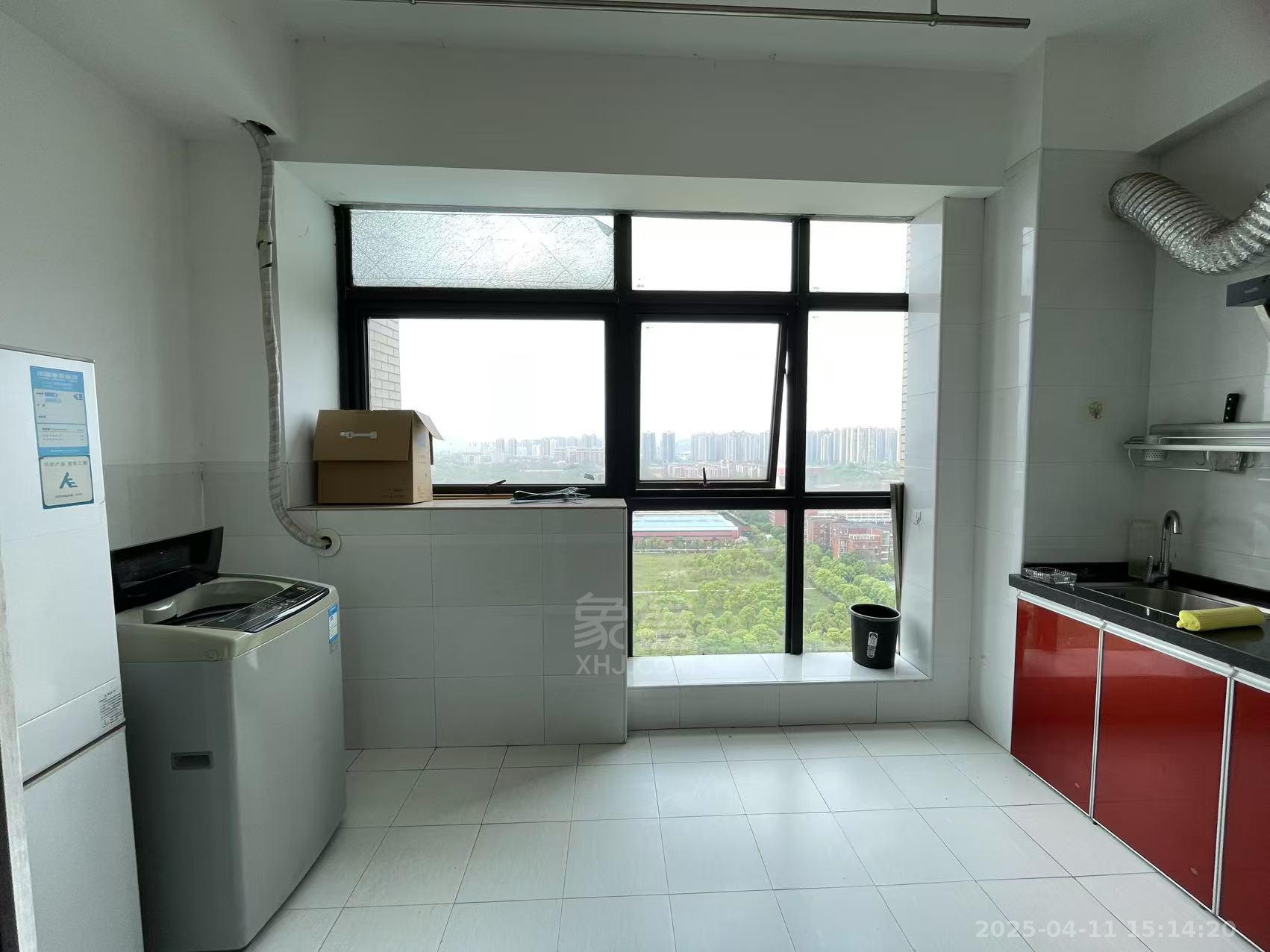 龙腾国际 1室1厅1卫 1200.0元/月 龙腾国际 1室1厅1卫 1200.0元/月室内图