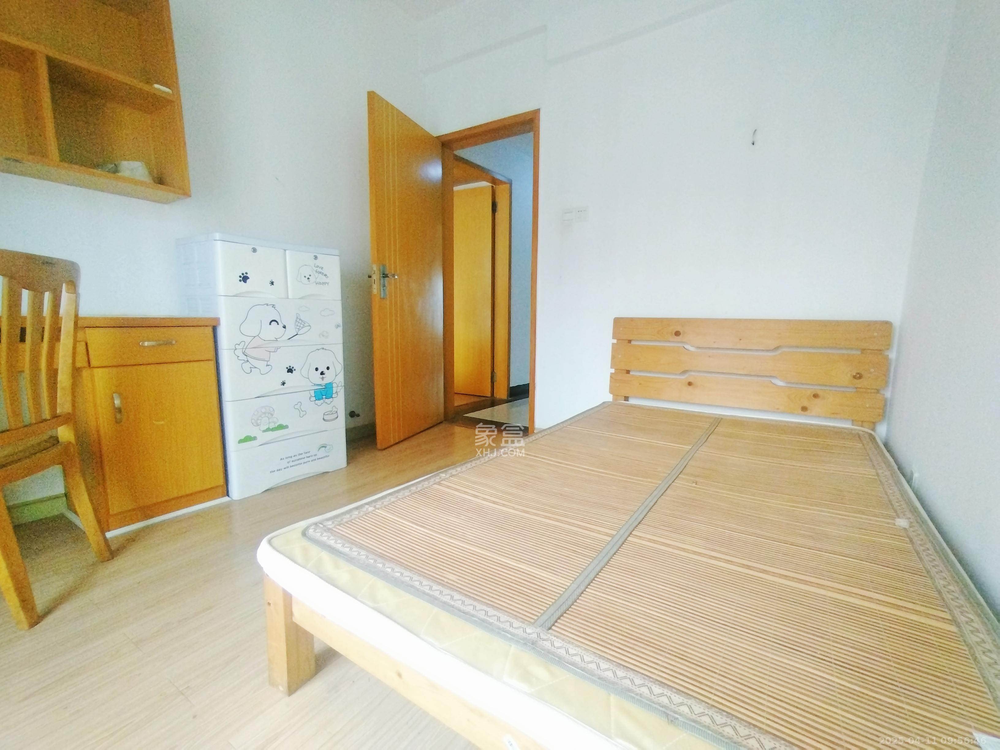 幸福里润城（幸福里二期）  3室2厅2卫   2300.00元/月室内图
