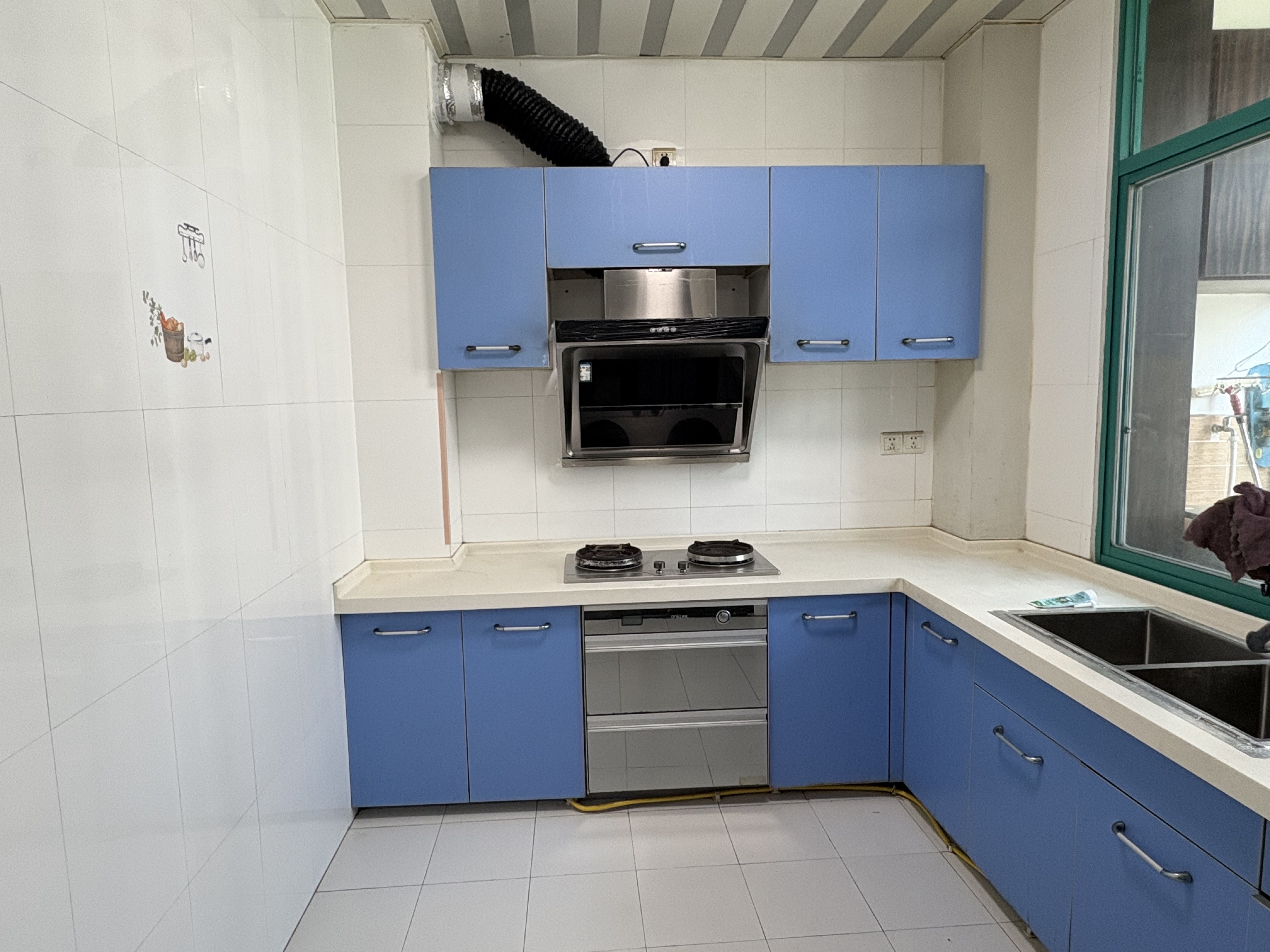 加州阳光小区(吉星阳光) 3室2厅1卫 58.0万 加州阳光小区(吉星阳光) 3室2厅1卫 58.0万客厅