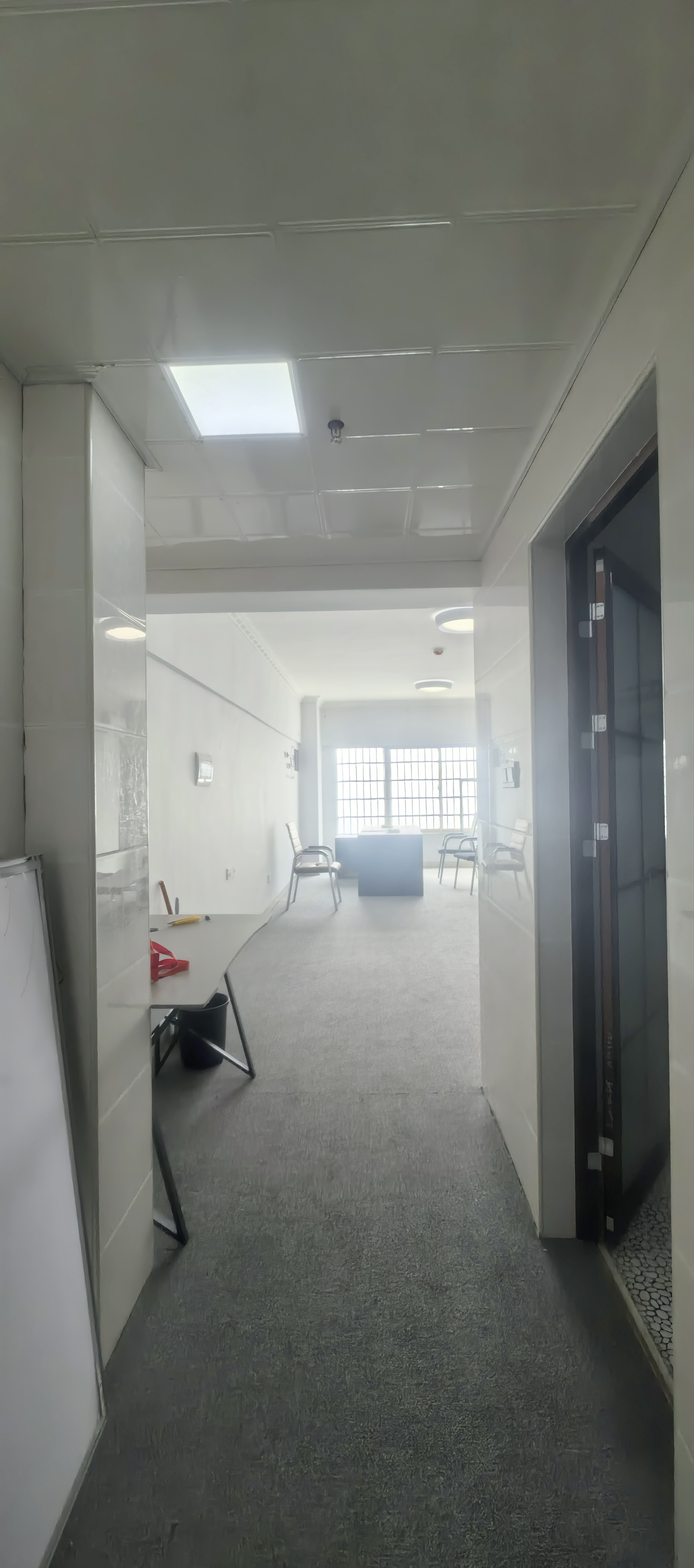 华融大厦 1室1厅1卫 26.0万 华融大厦 1室1厅1卫 26.0万客厅