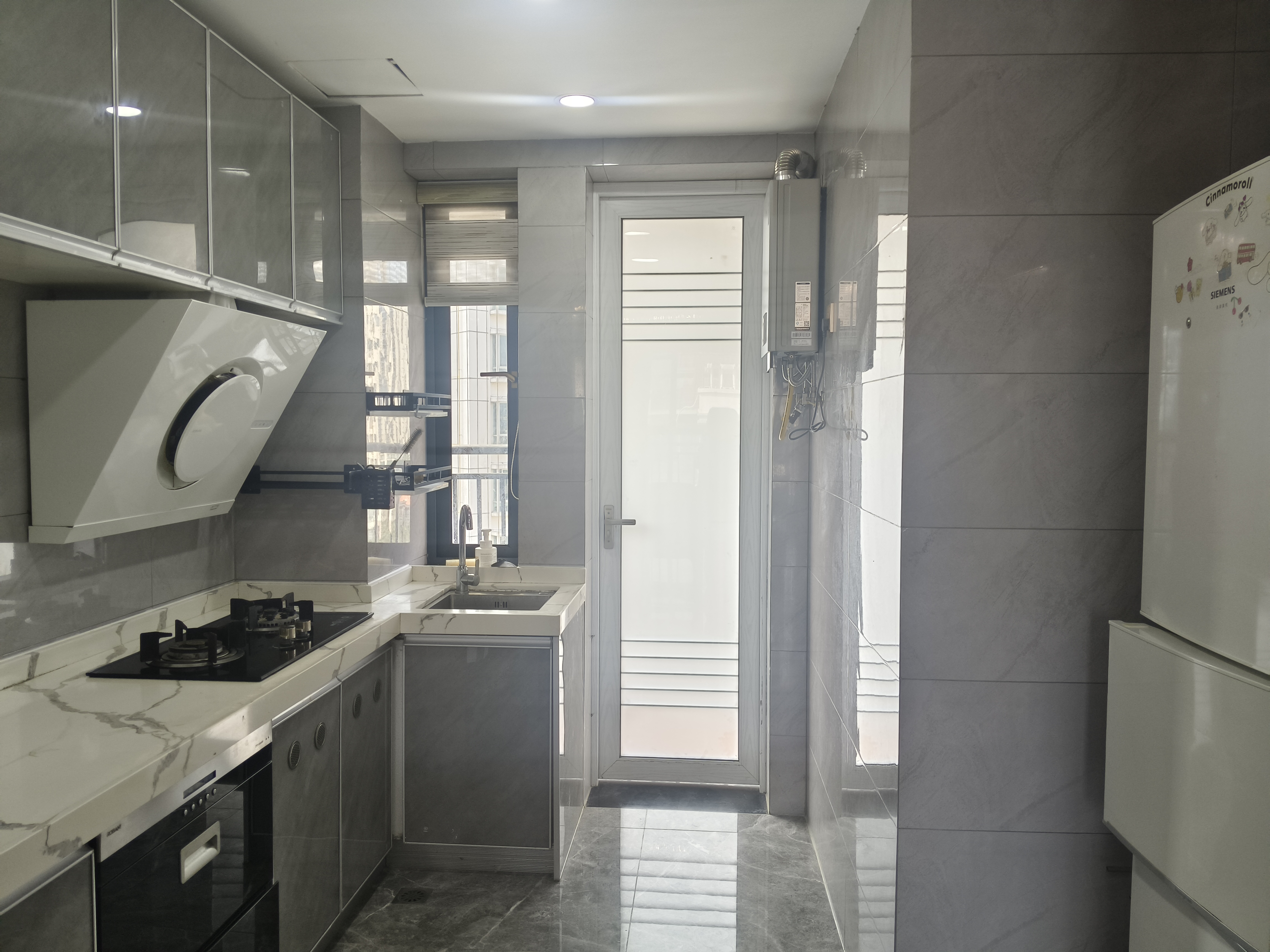 桂名园 2室2厅1卫 3500.0元/月 桂名园 2室2厅1卫 3500.0元/月室内图