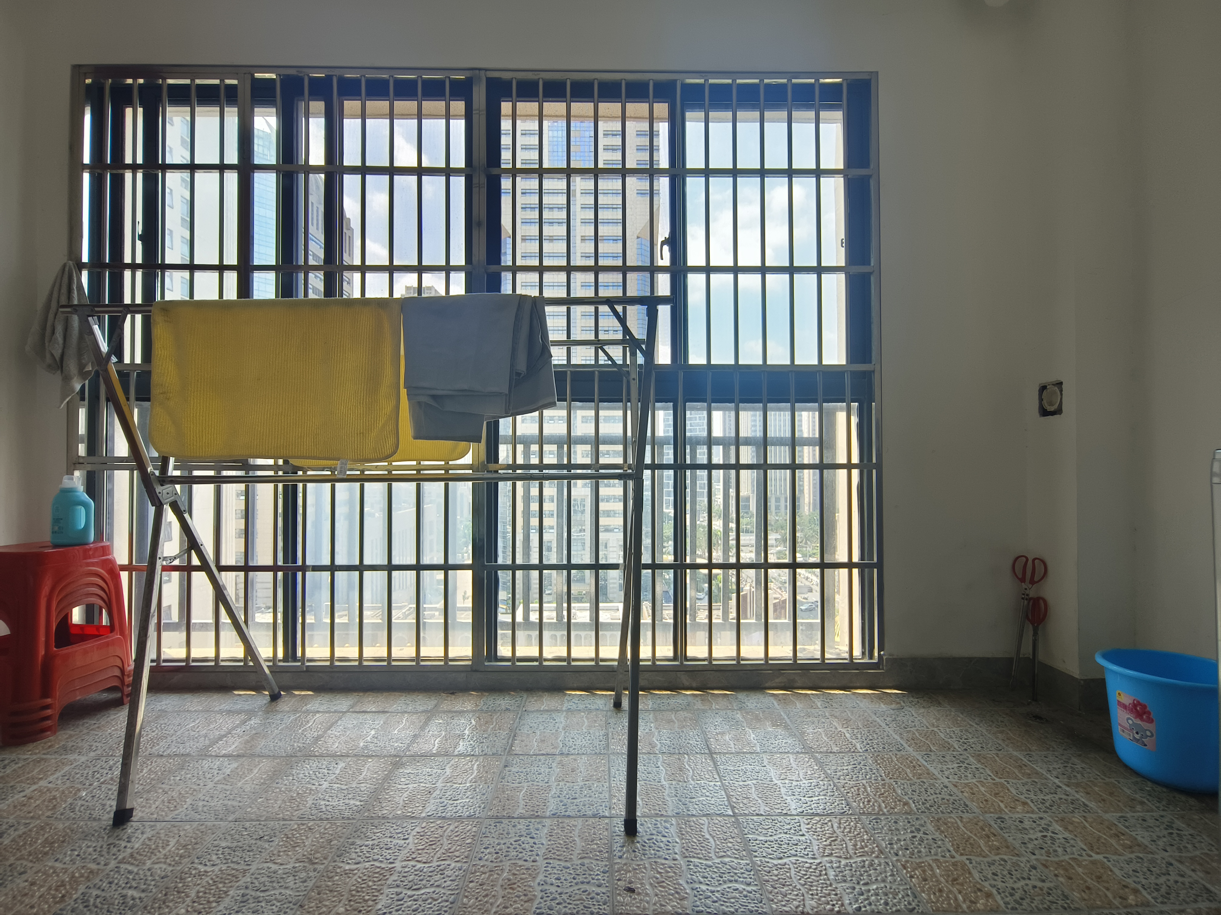 海航豪庭北苑 3室2厅2卫 4500.0元/月 海航豪庭北苑 3室2厅2卫 4500.0元/月室内图