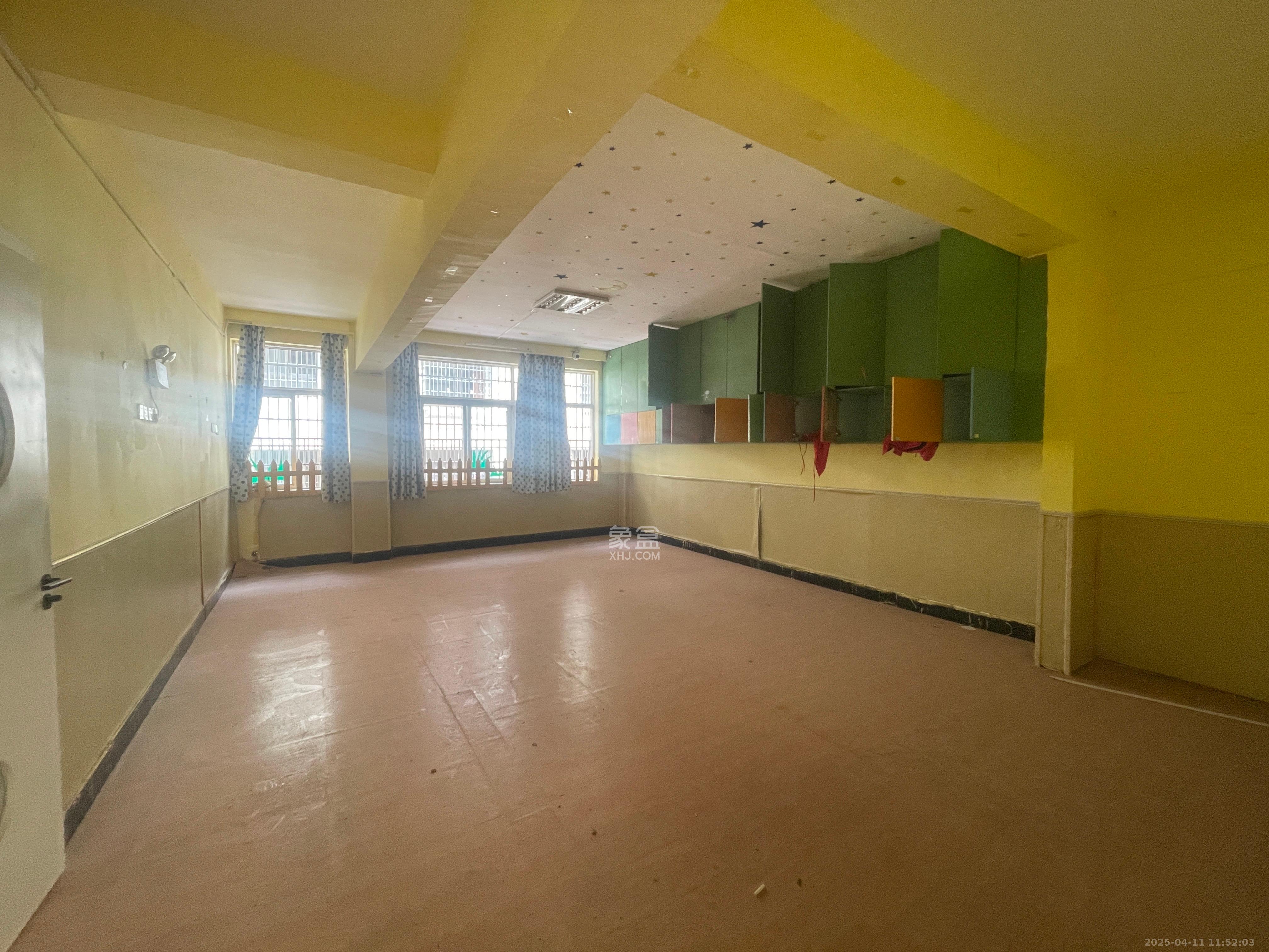 星沙一区  1室0厅0卫    5500.0元/月 星沙一区  1室0厅0卫    5500.0元/月室内图