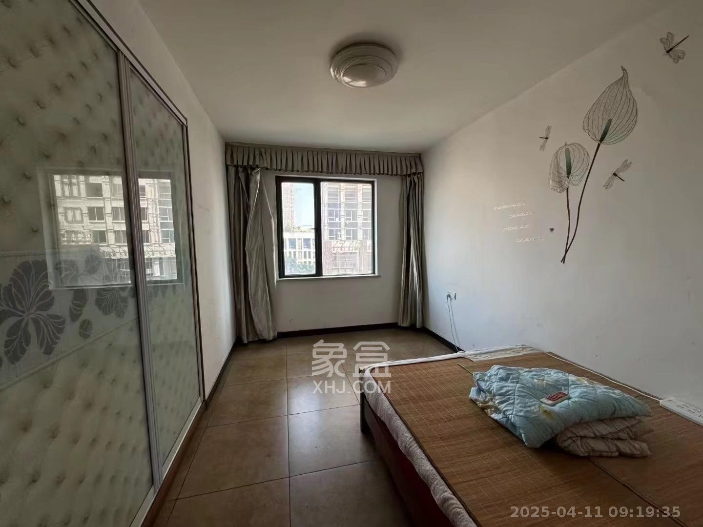 香雨一品 3室2厅2卫 2700.0元/月 香雨一品 3室2厅2卫 2700.0元/月室内图