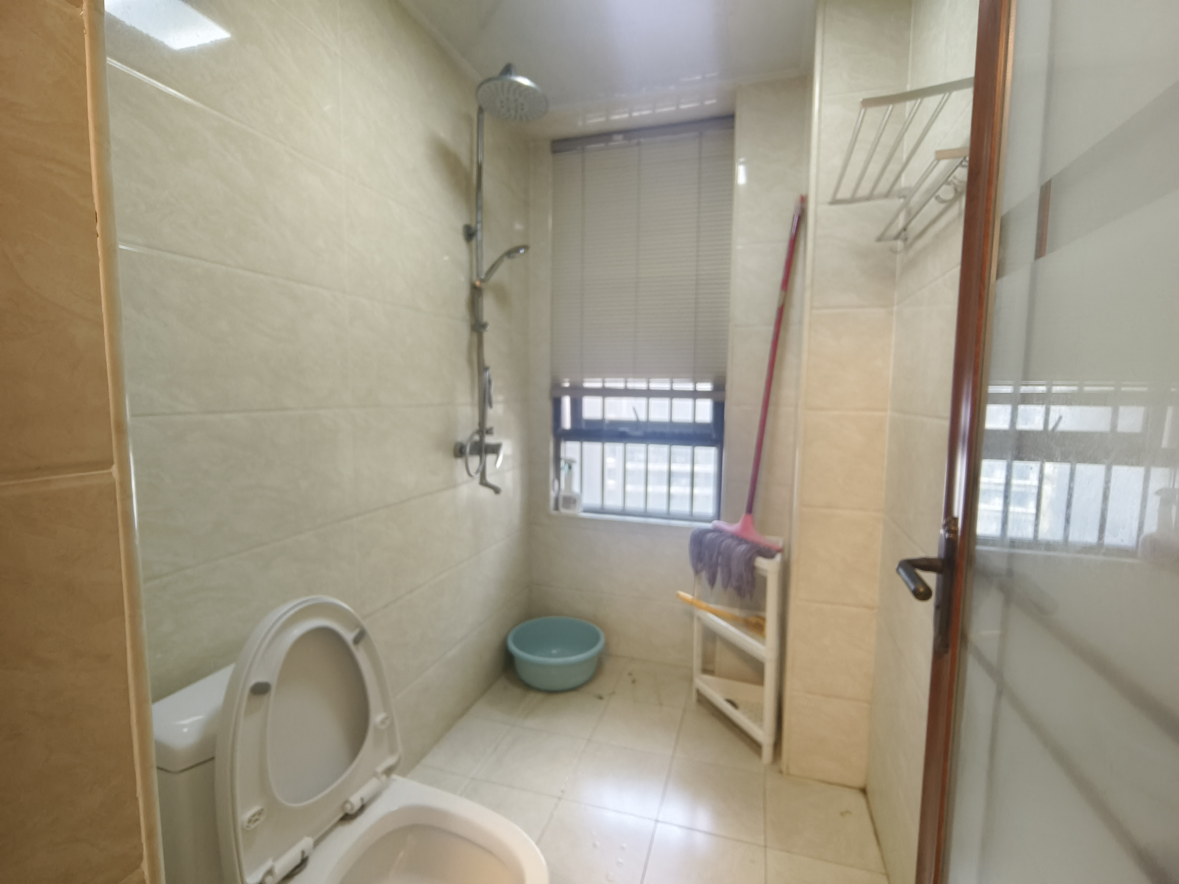 海航豪庭北苑 3室2厅2卫 4500.0元/月 海航豪庭北苑 3室2厅2卫 4500.0元/月室内图