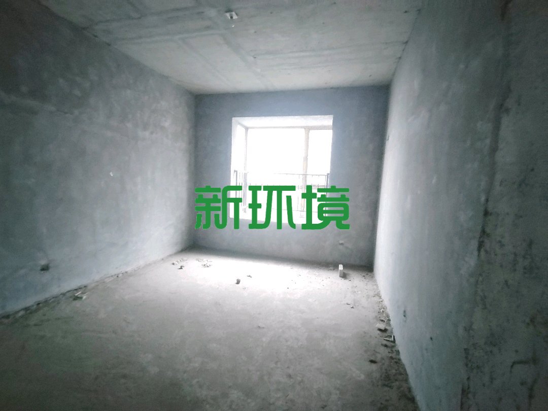 东方明珠  3室2厅2卫   52.80万客厅