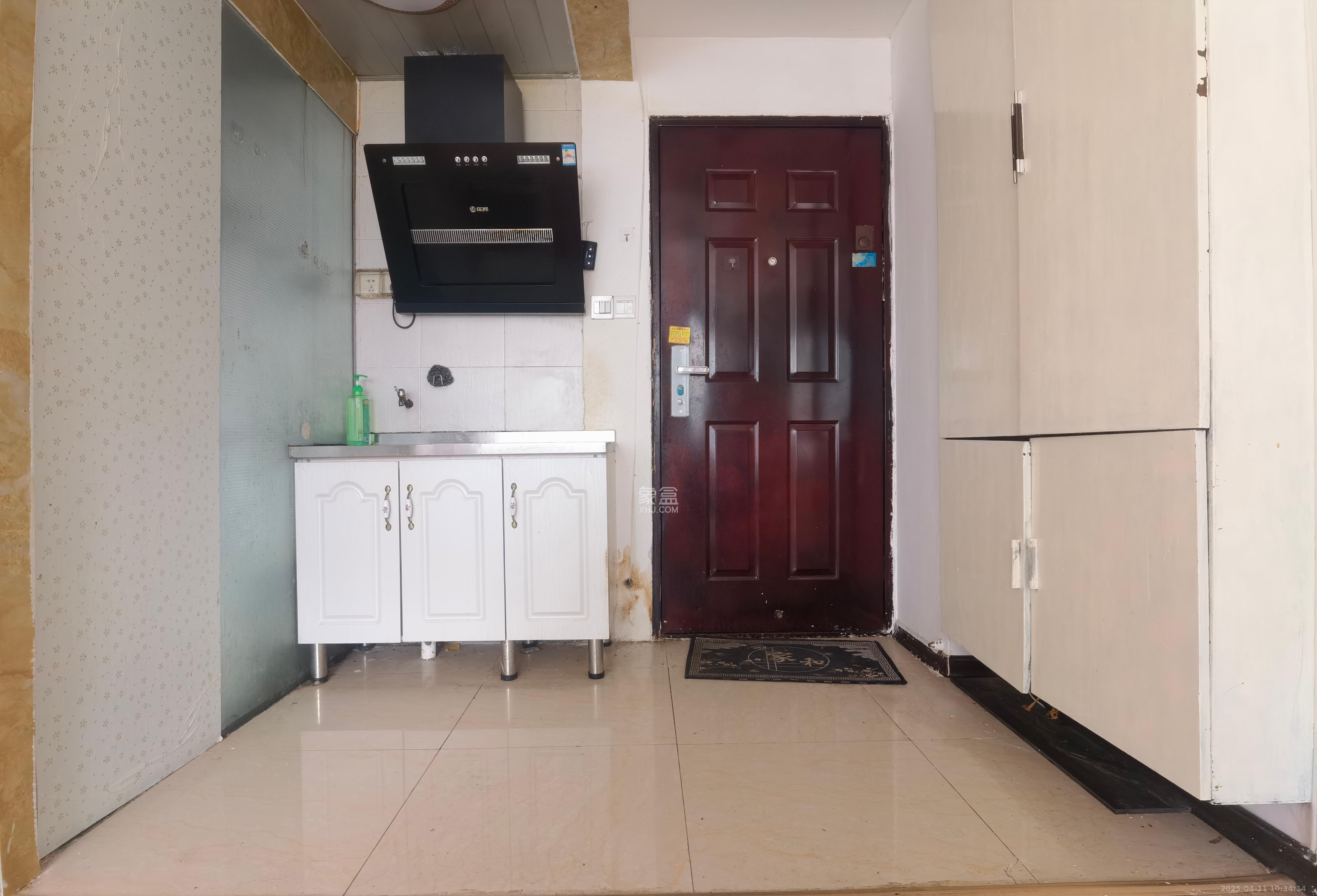 四季美景一、二期 1室1厅1卫 1000.0元/月 四季美景一、二期 1室1厅1卫 1000.0元/月室内图