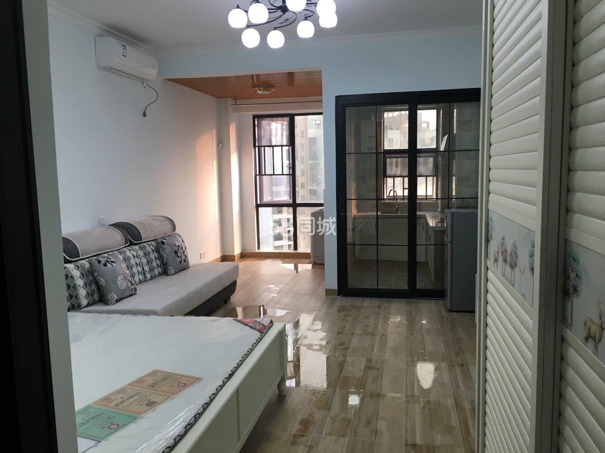 九圆大厦 1室1厅1卫 1200.0元/月 九圆大厦 1室1厅1卫 1200.0元/月室内图