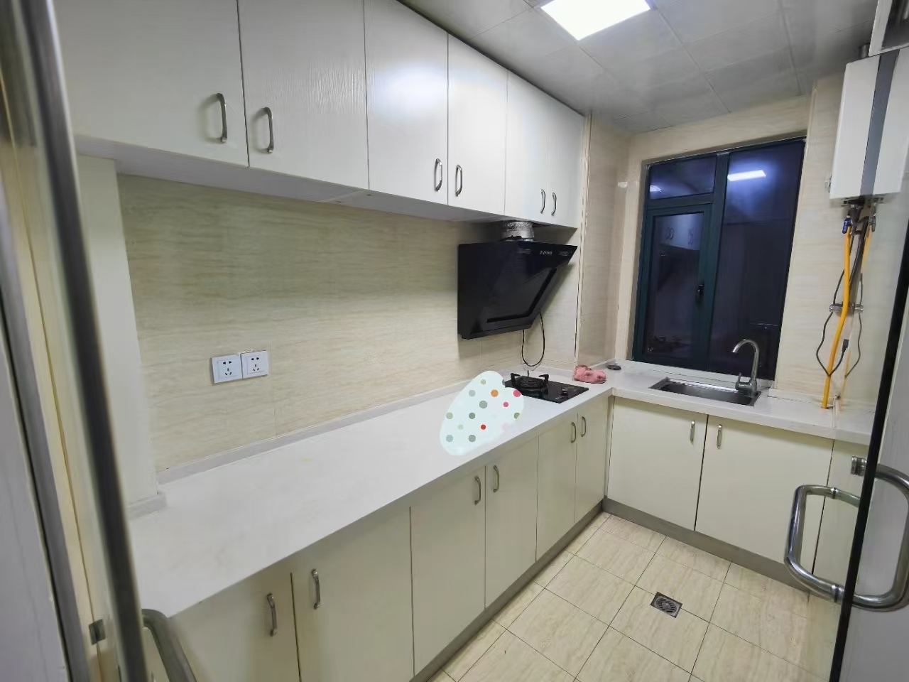 创世纪广场 2室2厅1卫 1700.00元/月 创世纪广场 2室2厅1卫 1700.00元/月户型图