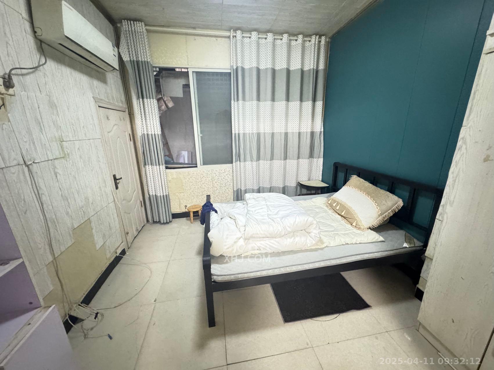 郊区外贸宿舍 3室2厅1卫 1800.0元/月 郊区外贸宿舍 3室2厅1卫 1800.0元/月室内图