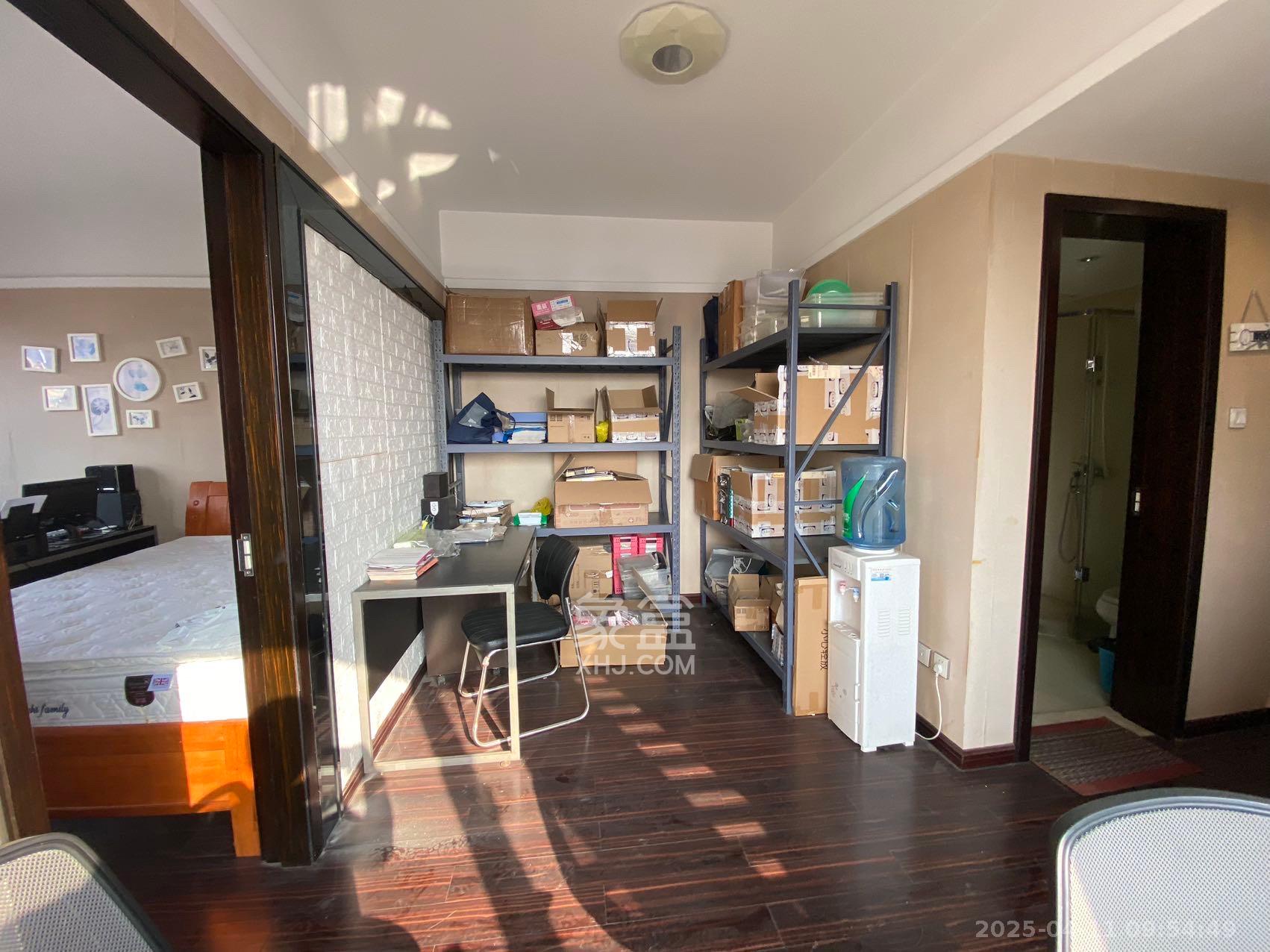 德思勤城市广场(宝格丽公寓) 1室1厅1卫 2000.0元/月 德思勤城市广场(宝格丽公寓) 1室1厅1卫 2000.0元/月室内图