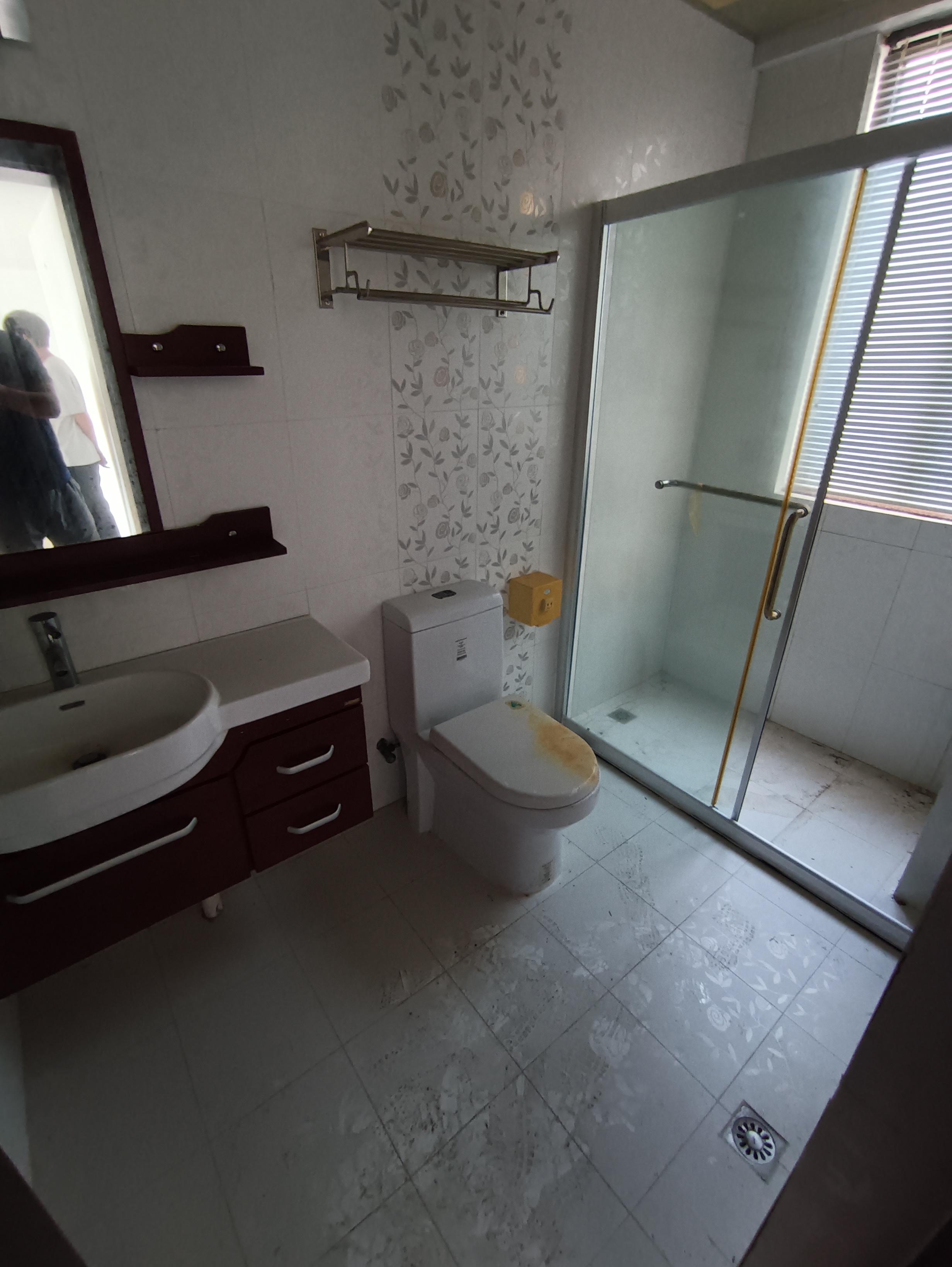 世纪海岸 2室2厅1卫 158.0万 世纪海岸 2室2厅1卫 158.0万客厅