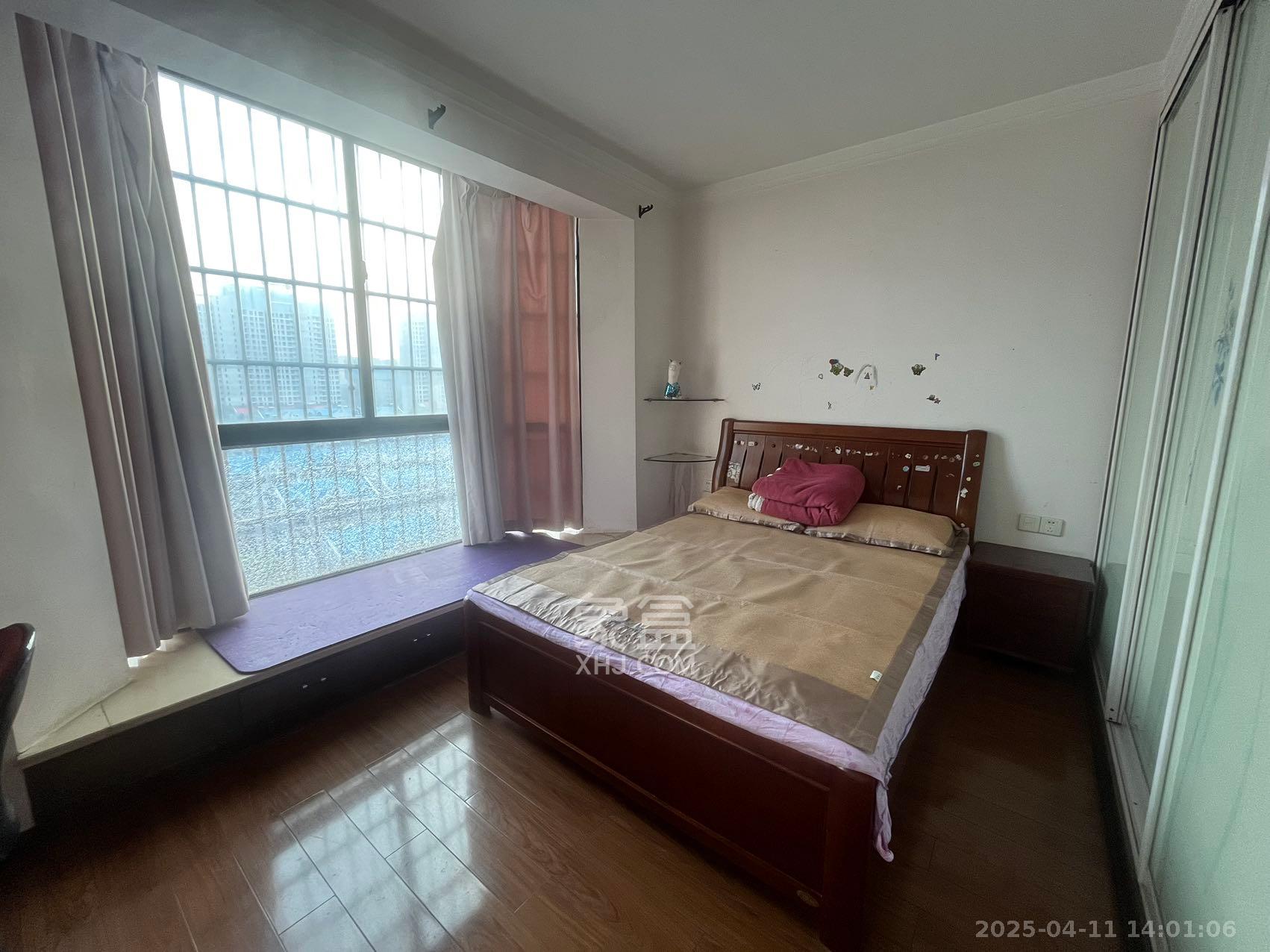 旺坤家园  3室2厅1卫    2000.0元/月 旺坤家园  3室2厅1卫    2000.0元/月室内图