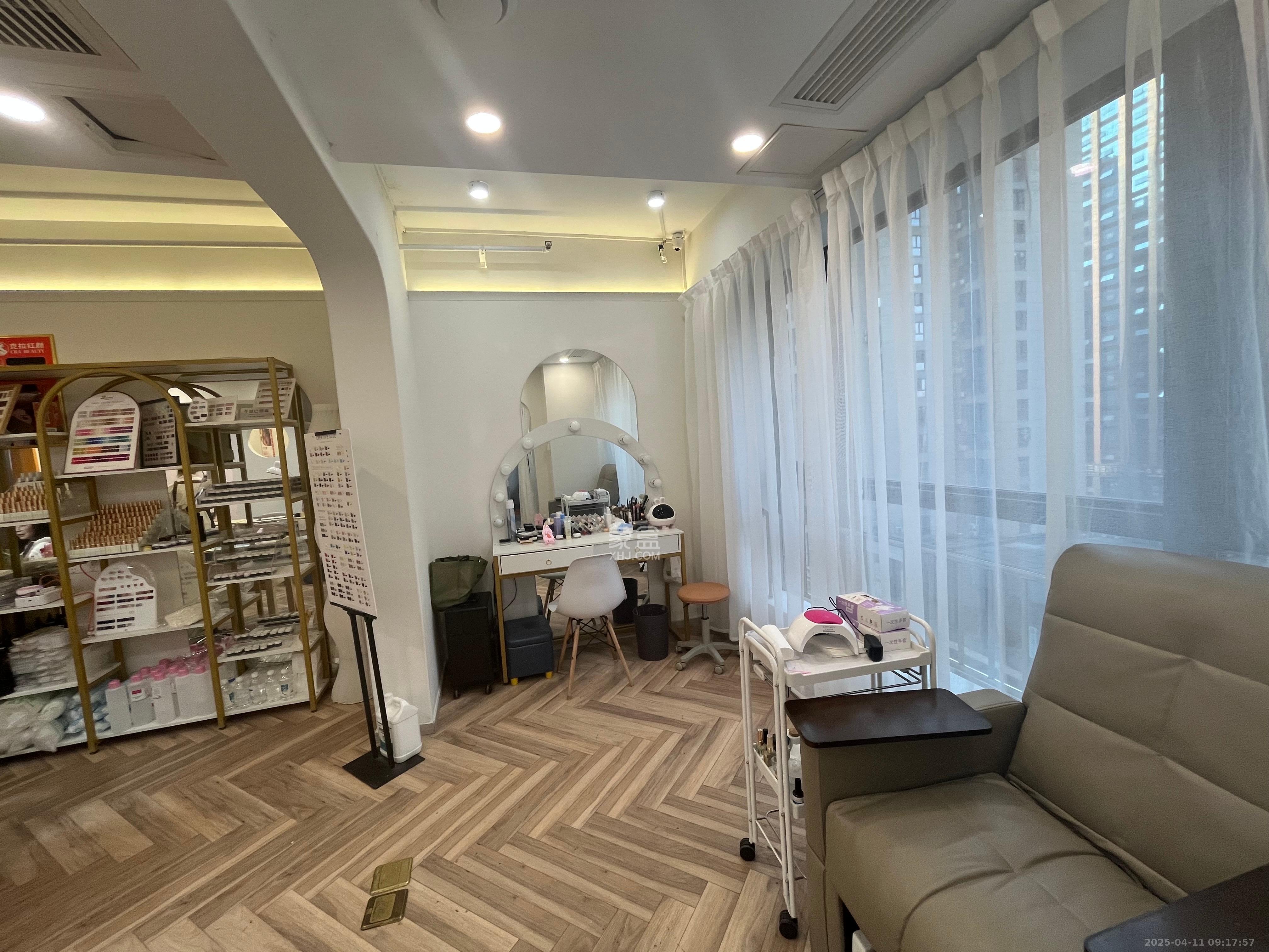 德思勤城市广场(宝格丽公寓) 2室1厅1卫 4500.0元/月 德思勤城市广场(宝格丽公寓) 2室1厅1卫 4500.0元/月室内图