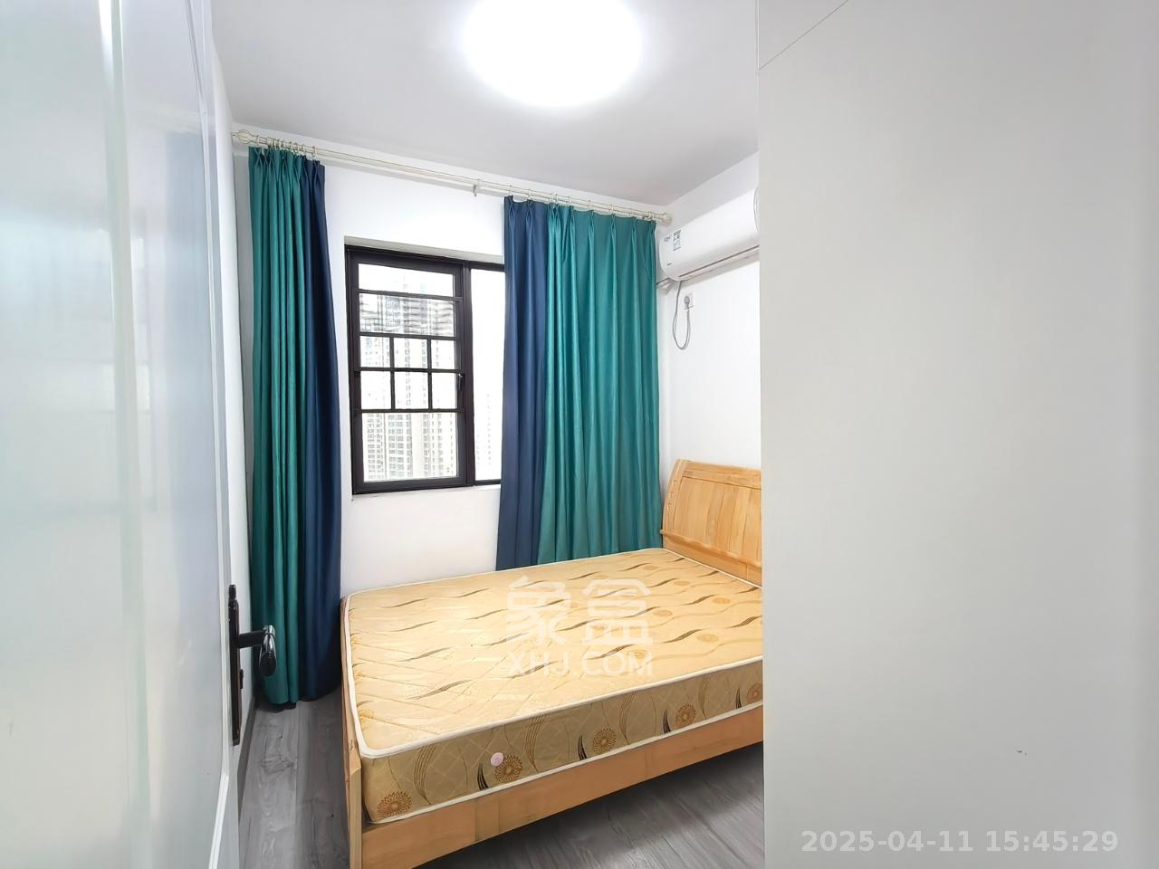 梅溪正荣府  4室2厅2卫   3000.00元/月室内图