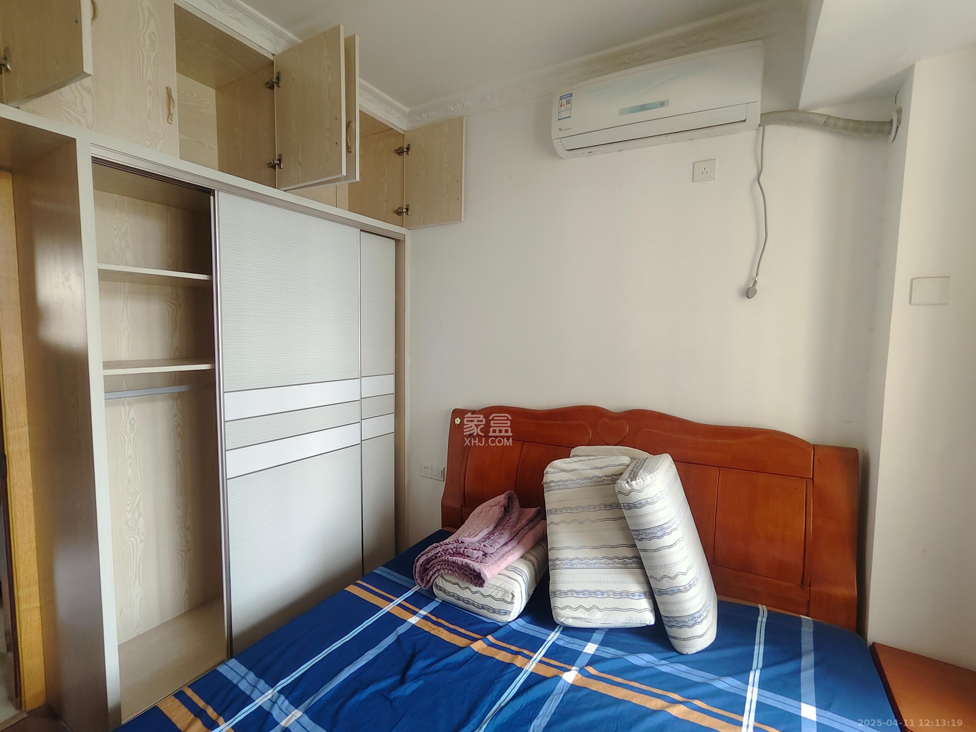 嘉顺苑 3室2厅1卫 2600.0元/月 嘉顺苑 3室2厅1卫 2600.0元/月室内图