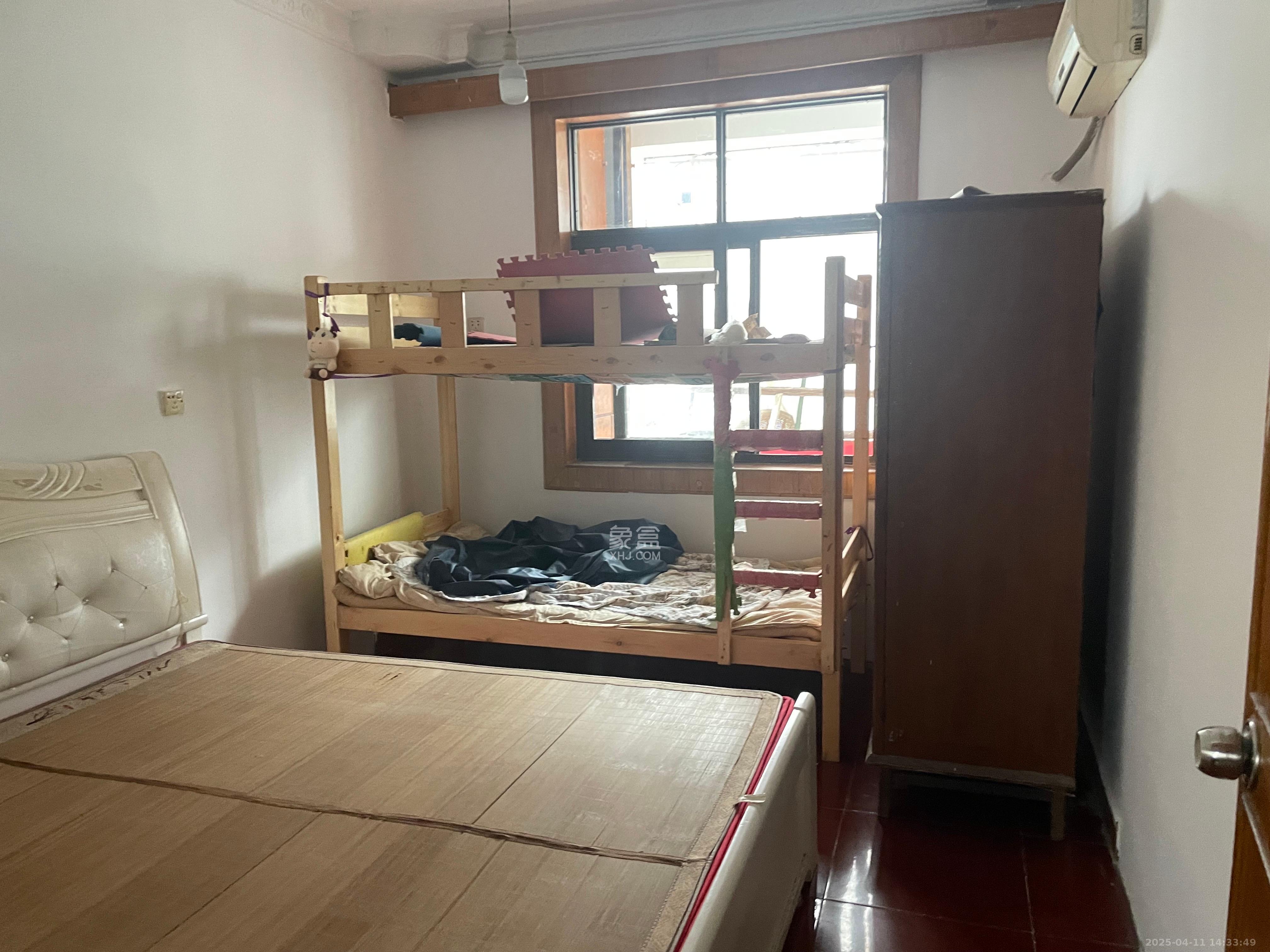 万利新村  1室1厅1卫   1600.00元/月室内图
