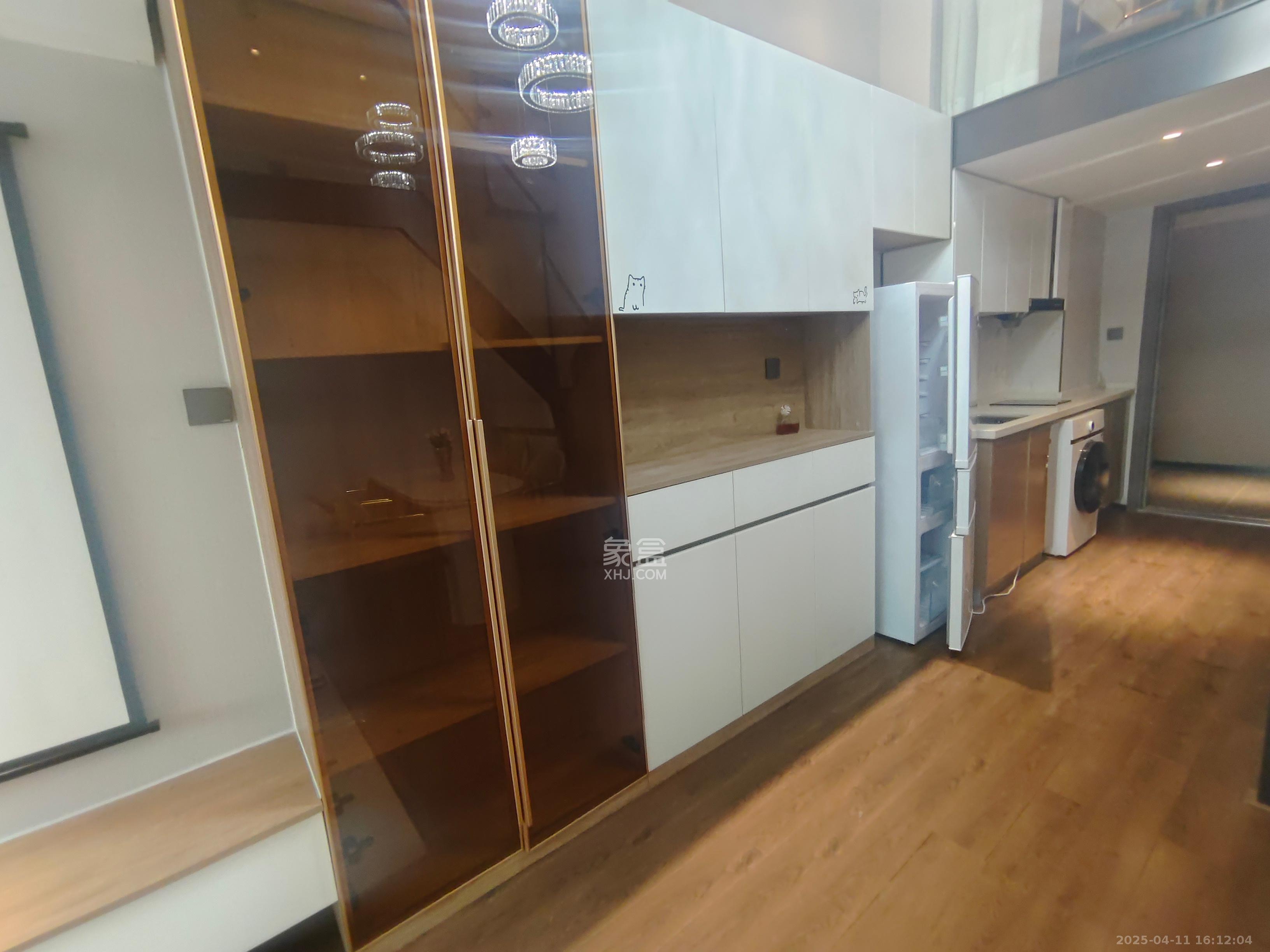 达美寰宇中心 1室1厅1卫 3800.0元/月 达美寰宇中心 1室1厅1卫 3800.0元/月室内图