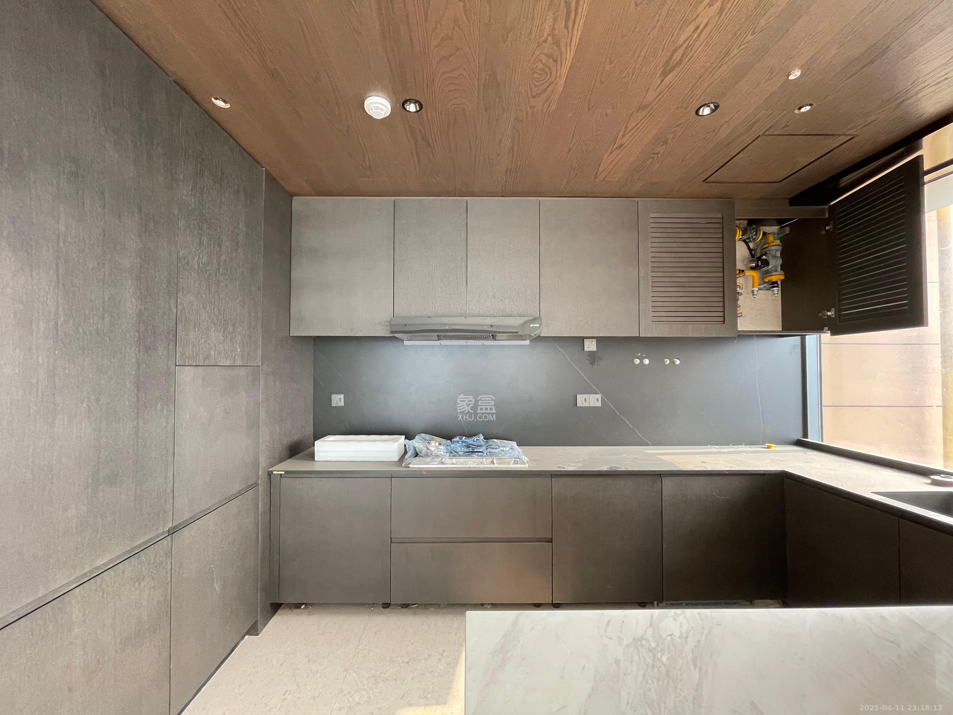 万科紫台 4室2厅3卫 16000.0元/月 万科紫台 4室2厅3卫 16000.0元/月室内图