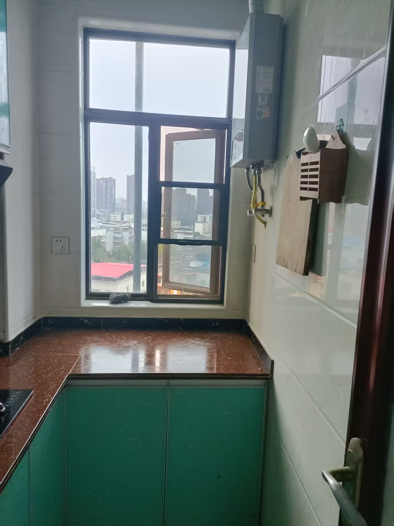 华辰汇景一、二期 1室1厅1卫 1300.0元/月 华辰汇景一、二期 1室1厅1卫 1300.0元/月室内图