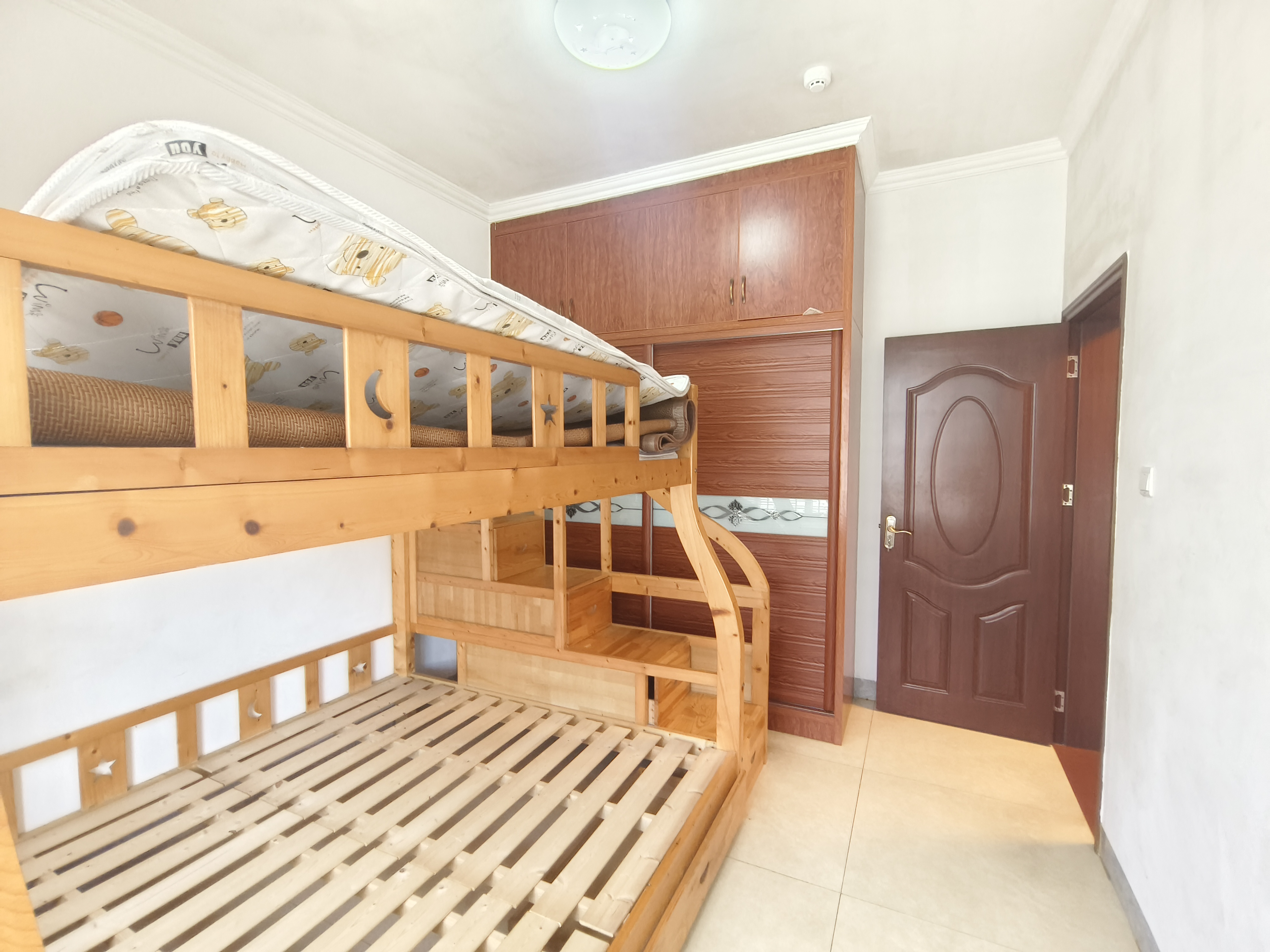 海航豪庭北苑 3室2厅2卫 4500.0元/月 海航豪庭北苑 3室2厅2卫 4500.0元/月室内图