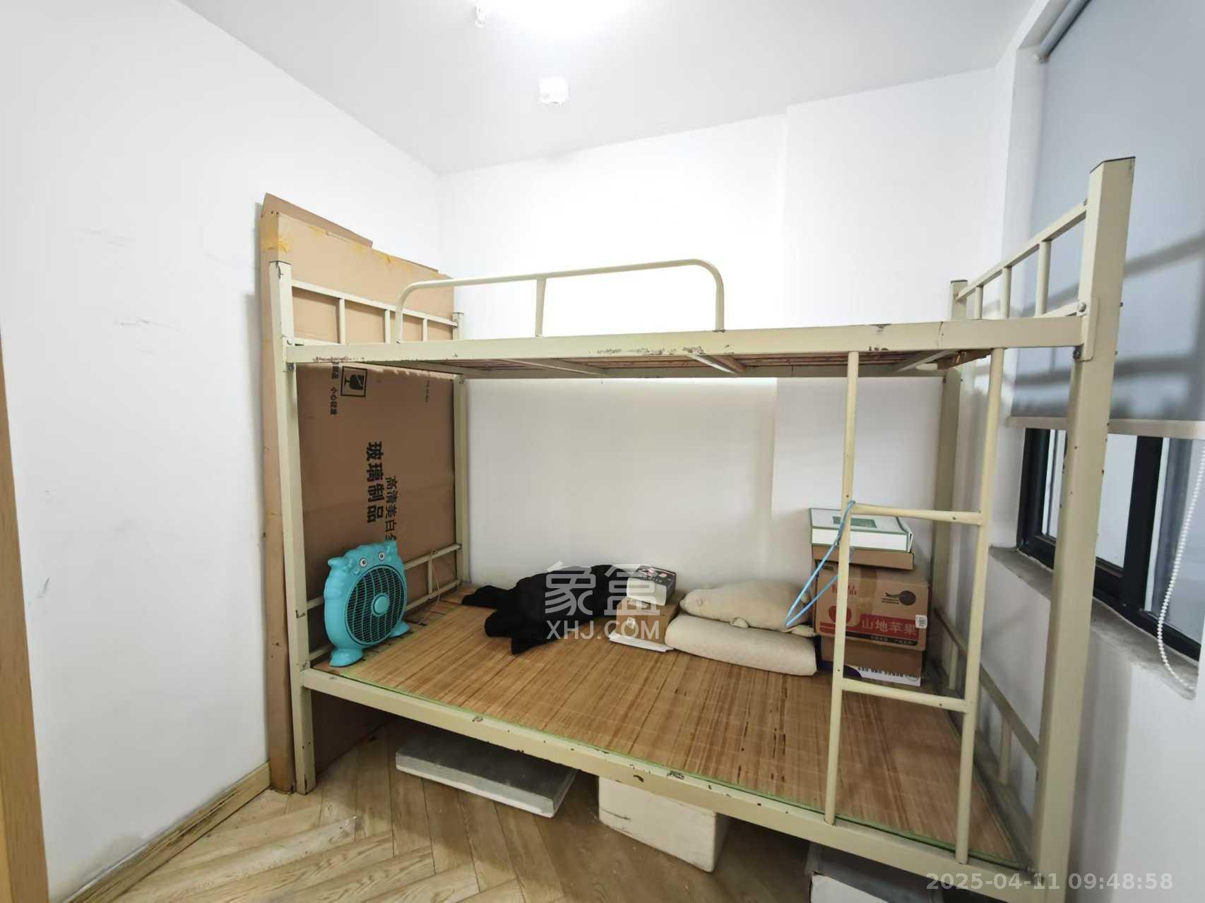 城市时光  1室1厅1卫   1100.00元/月室内图