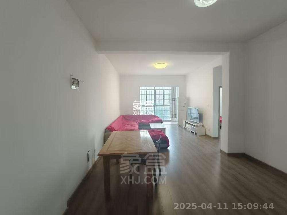 金茂尚都天台路123号 2室2厅1卫 1800.0元/月 金茂尚都天台路123号 2室2厅1卫 1800.0元/月室内图