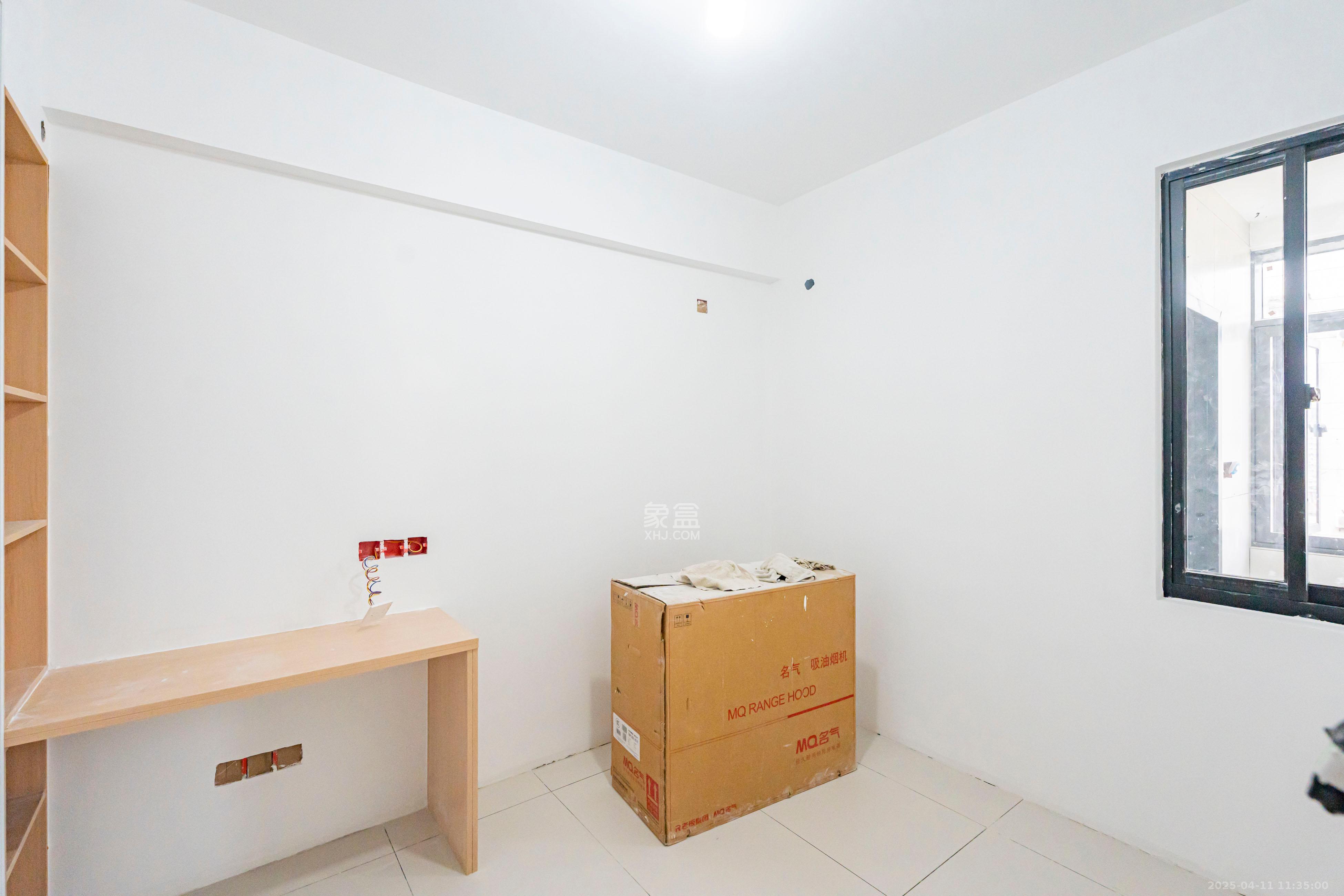 建鸿达现代城  3室1厅1卫   3700.00元/月室内图