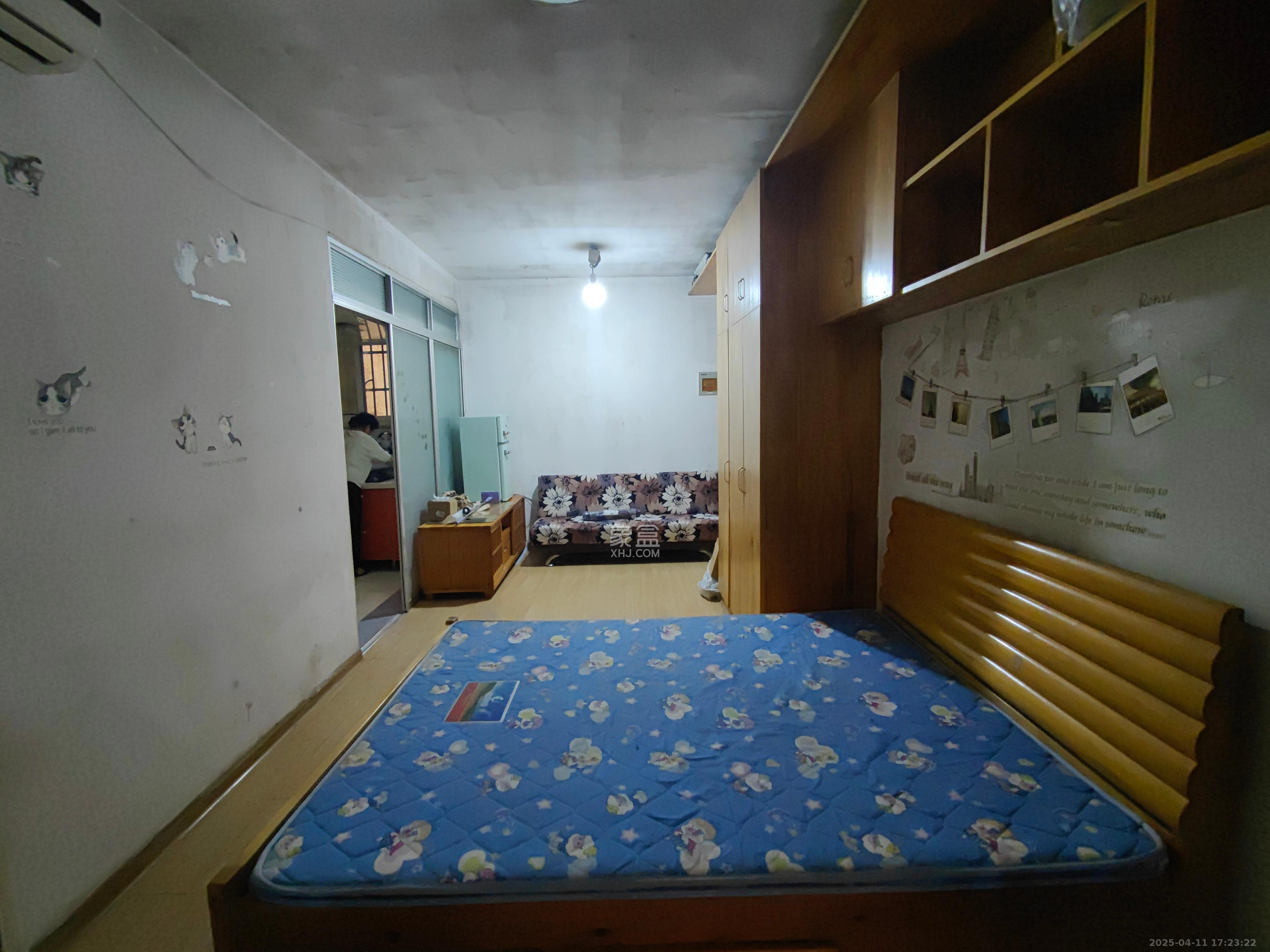 御景龙城 1室1厅1卫 1000.0元/月 御景龙城 1室1厅1卫 1000.0元/月室内图