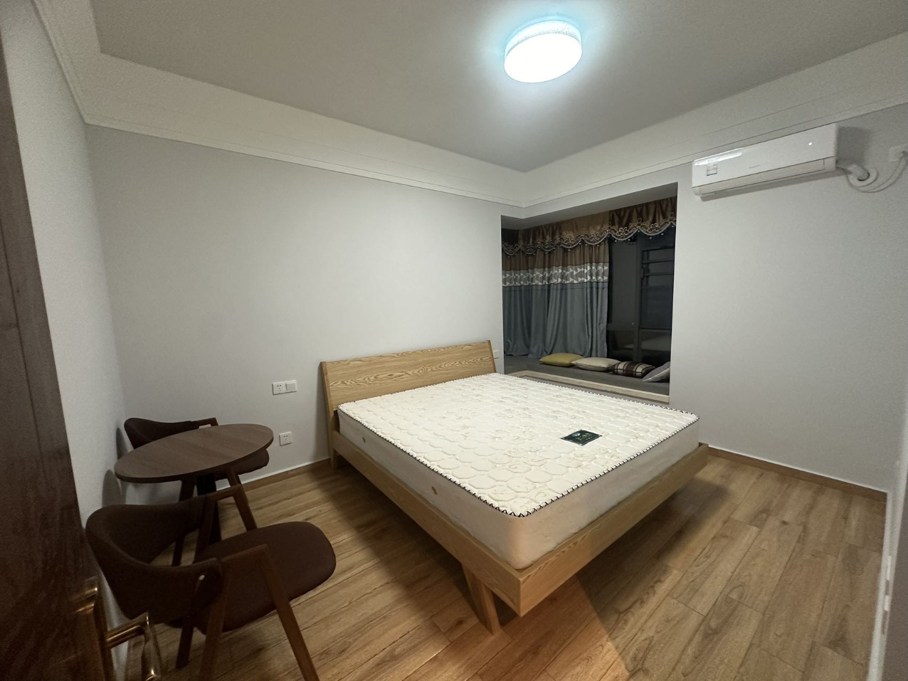 星华海岸城一期 2室2厅1卫 120.0万 星华海岸城一期 2室2厅1卫 120.0万室内图