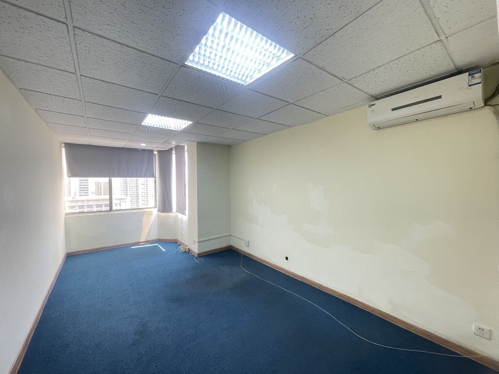 龙珠大厦 3室2厅2卫 5000.0元/月 龙珠大厦 3室2厅2卫 5000.0元/月室内图