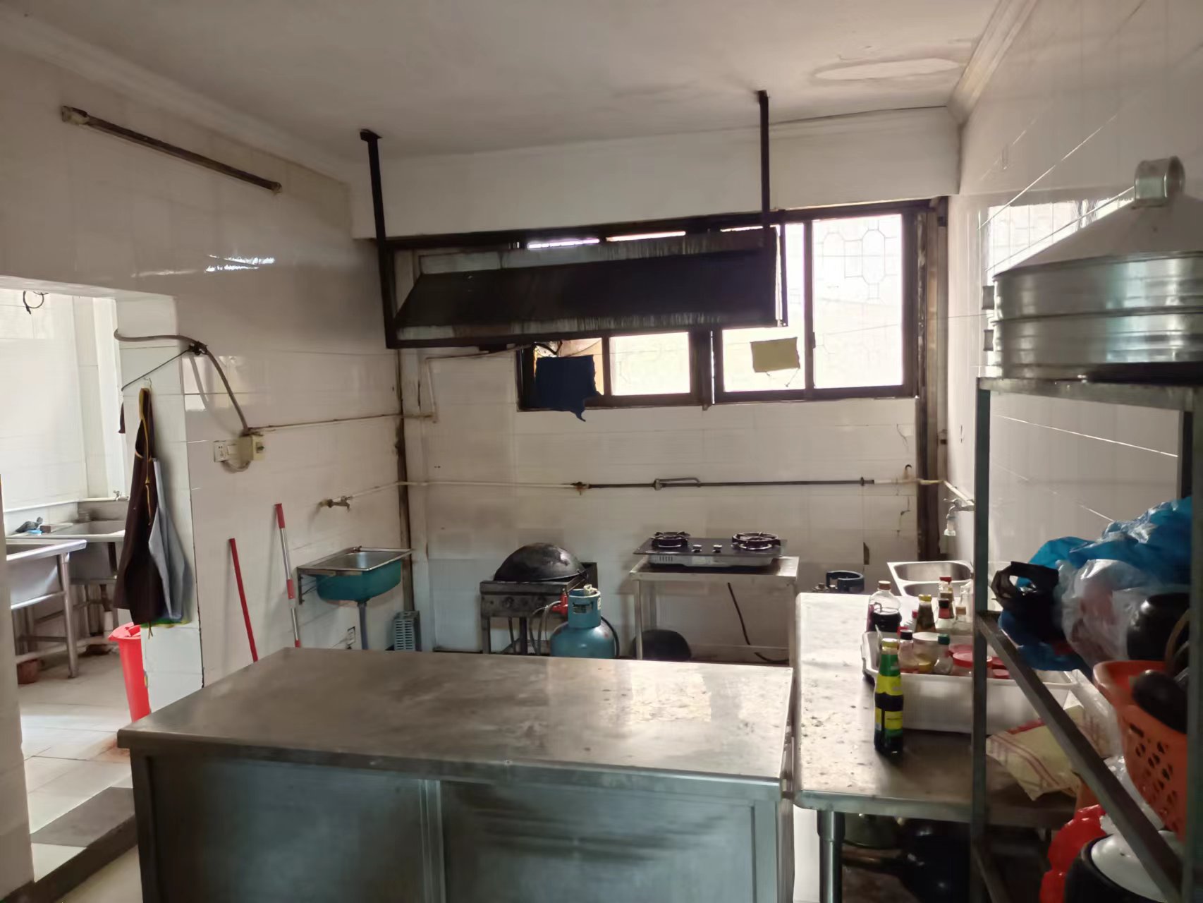 金牛新村 12室2厅8卫 430.0万 金牛新村 12室2厅8卫 430.0万室内图