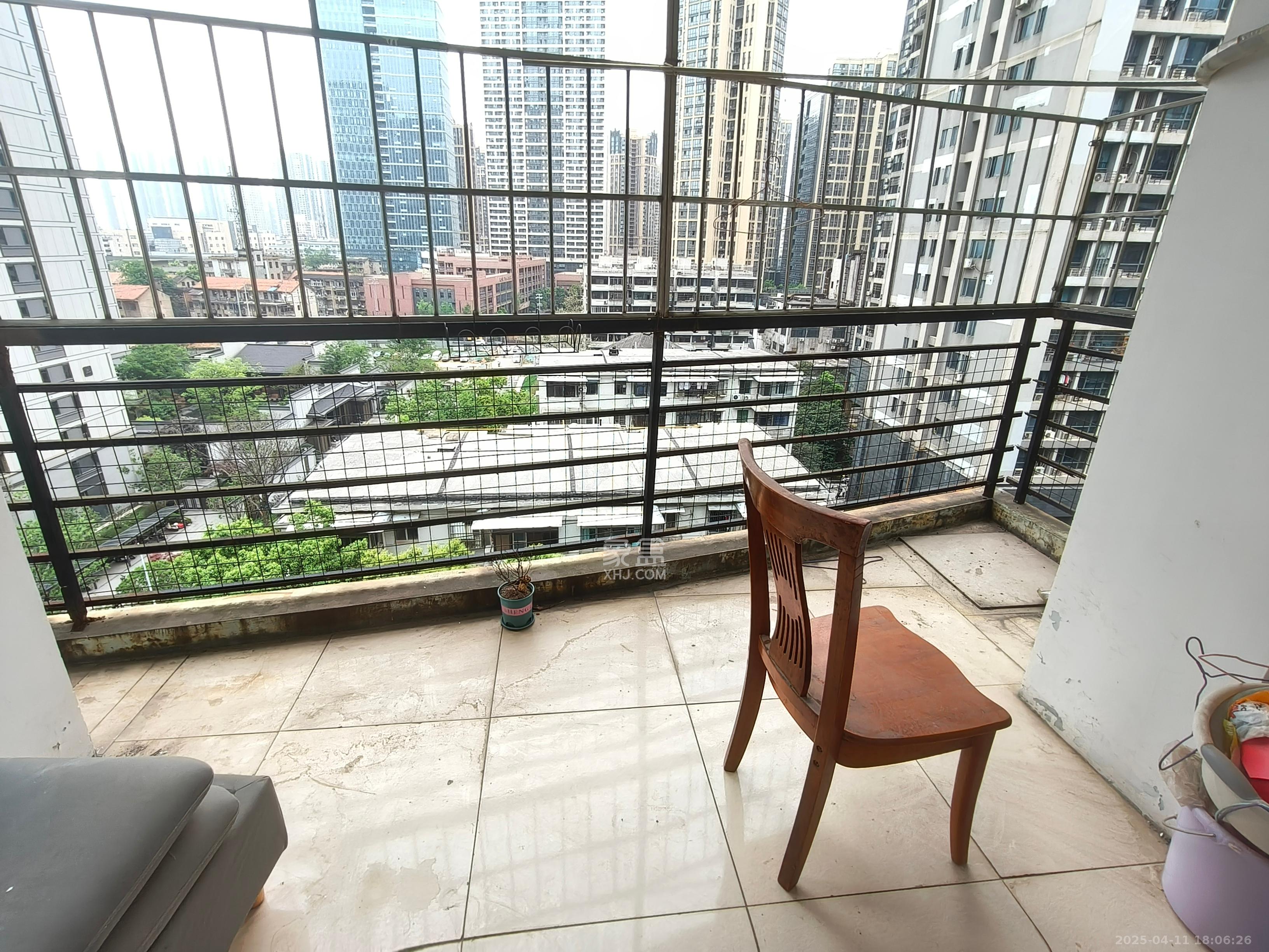 锦绣华天 3室2厅2卫 3000.0元/月 锦绣华天 3室2厅2卫 3000.0元/月室内图