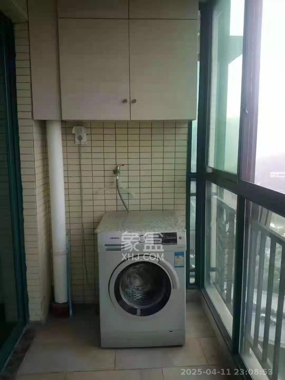 恒大华府  3室2厅1卫   2600.00元/月室内图