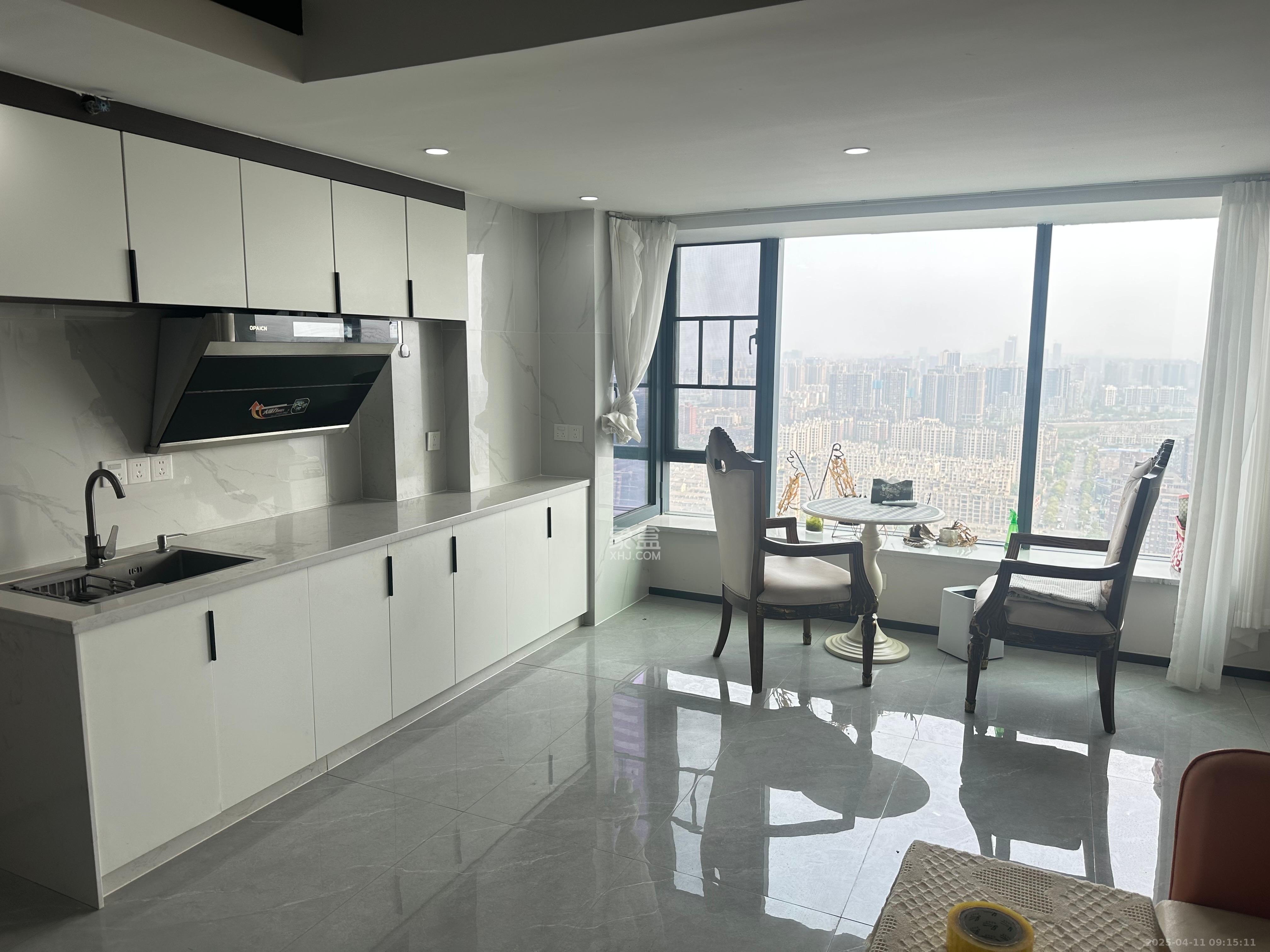 京武浪琴山三期（京武中心）  2室1厅1卫    3000.0元/月室内图