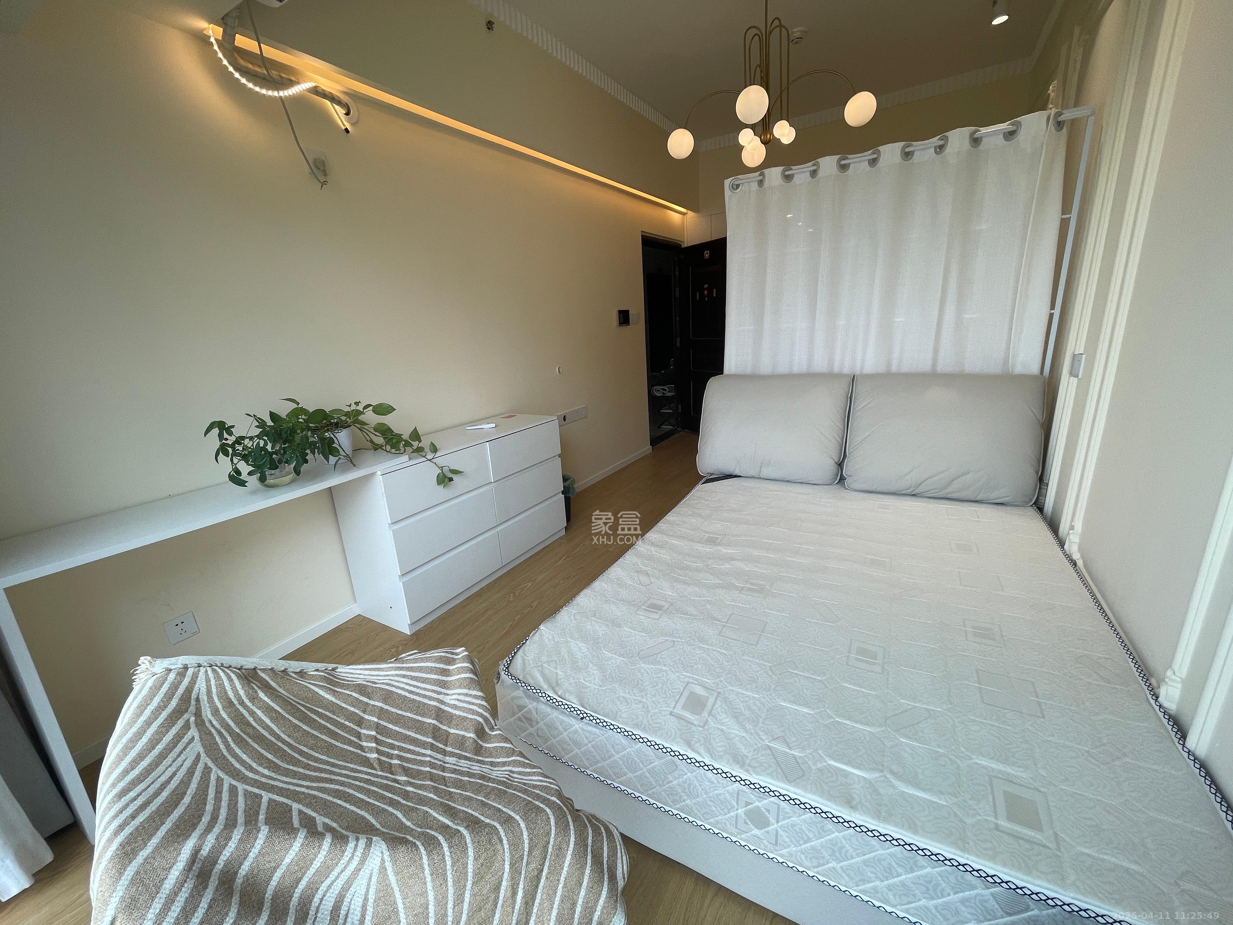 万润时光里  1室1厅1卫   1900.00元/月室内图