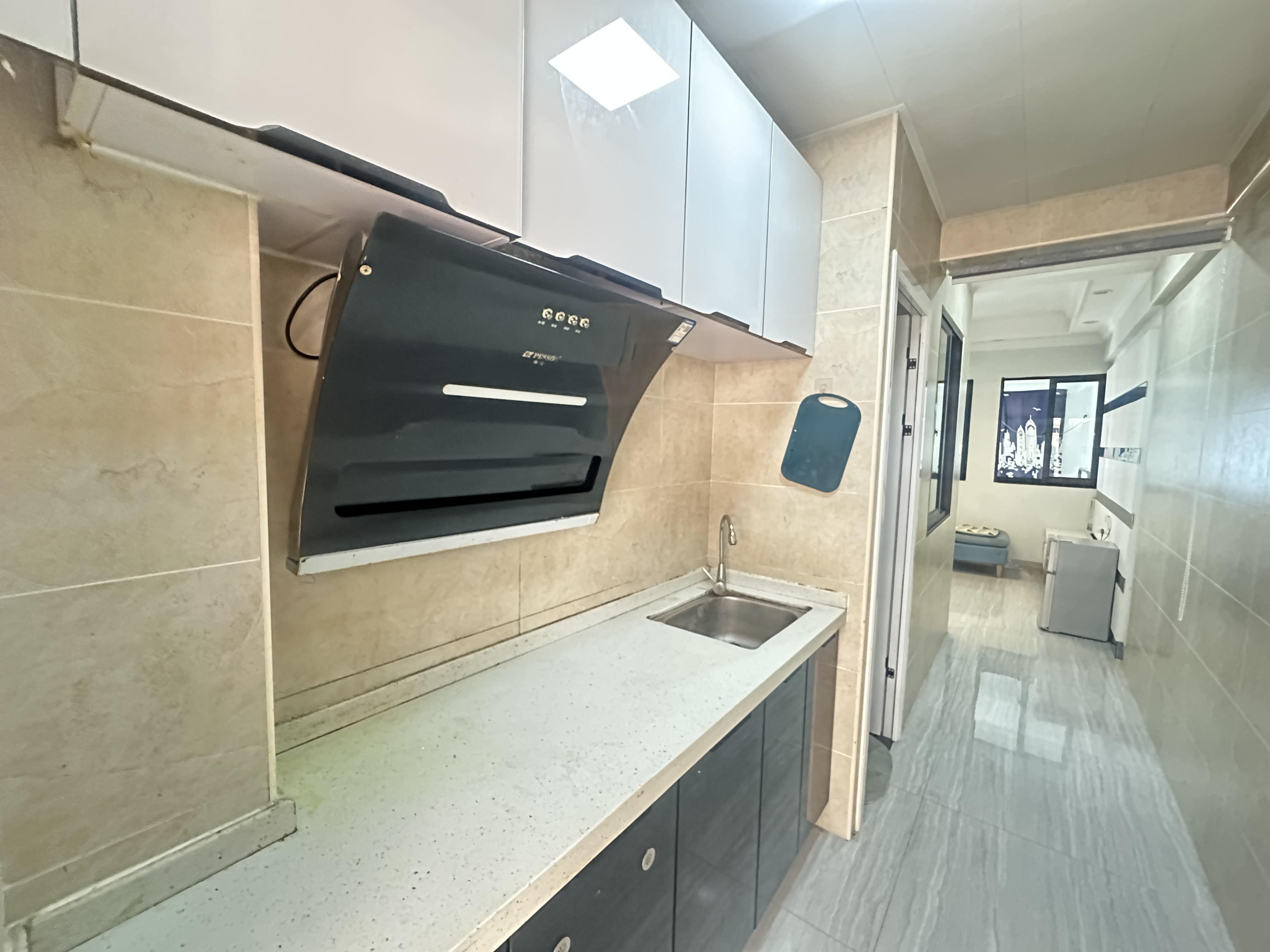 加州阳光 2室1厅1卫 1500.0元/月 加州阳光 2室1厅1卫 1500.0元/月室内图