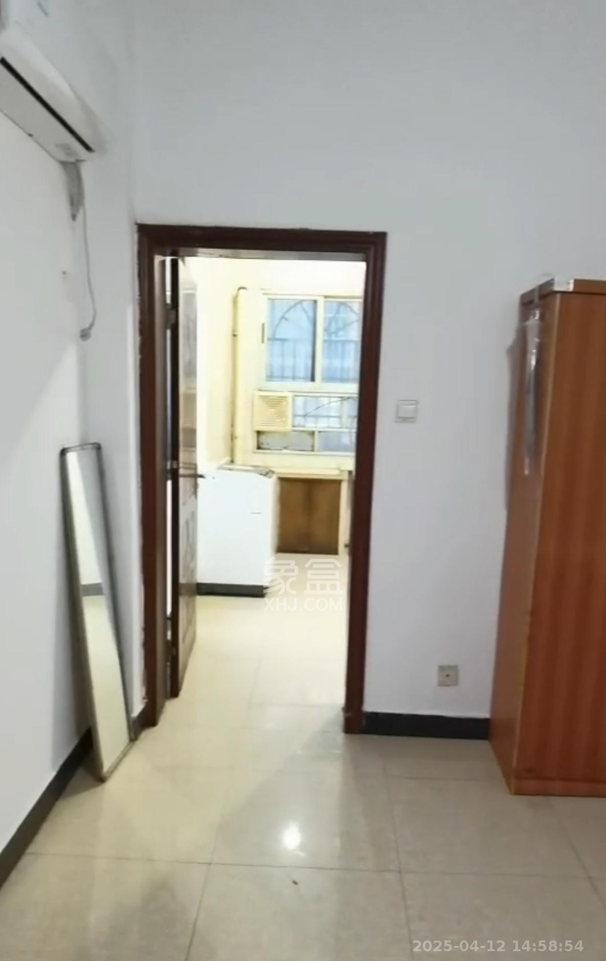 红星农民新村 1室1厅1卫 1000.0元/月 红星农民新村 1室1厅1卫 1000.0元/月室内图