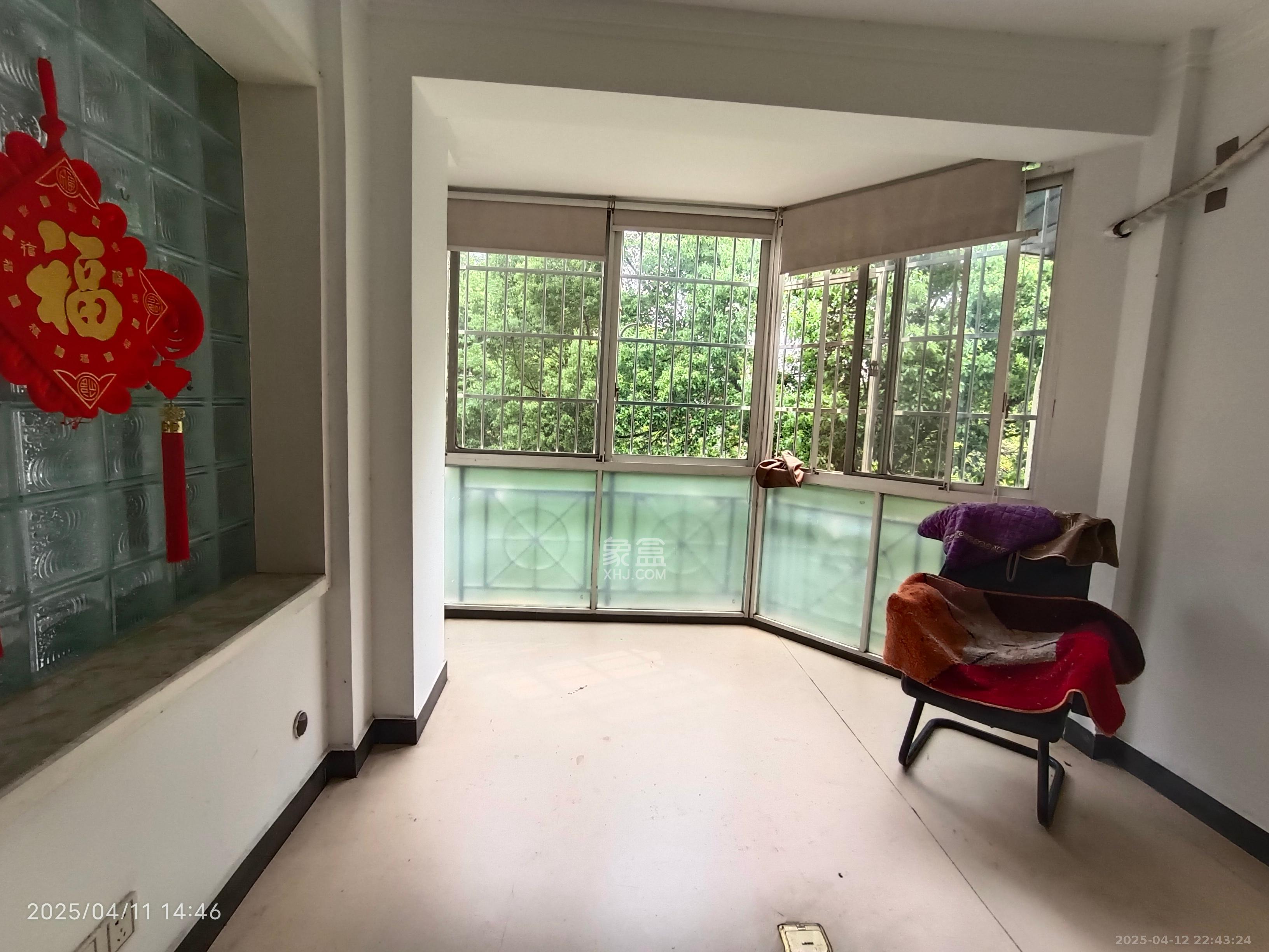 山水人家一二期 4室2厅3卫 2500.0元/月 山水人家一二期 4室2厅3卫 2500.0元/月室内图