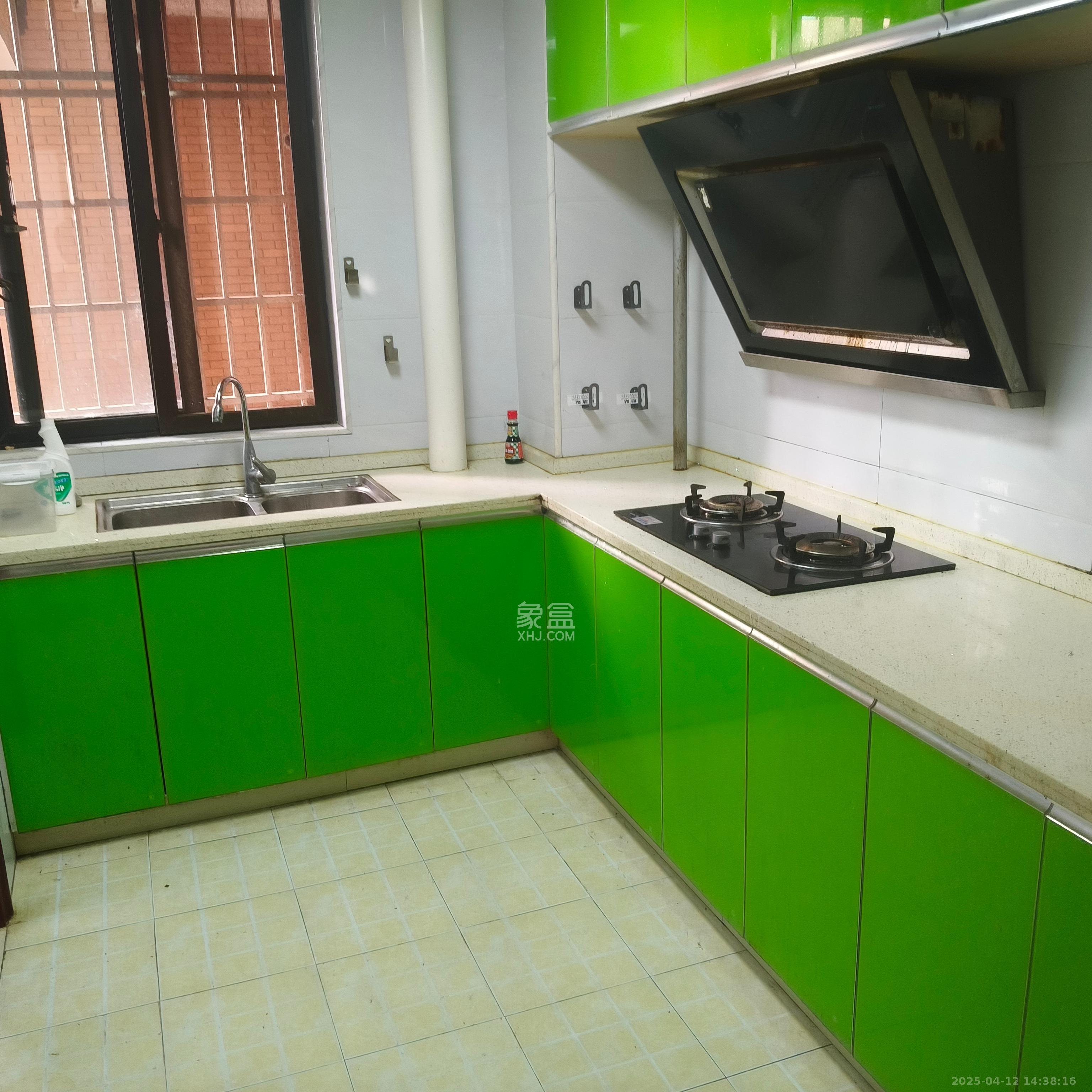 华龙家园(和泰家园)  1室1厅1卫    1200.0元/月 华龙家园(和泰家园)  1室1厅1卫    1200.0元/月室内图