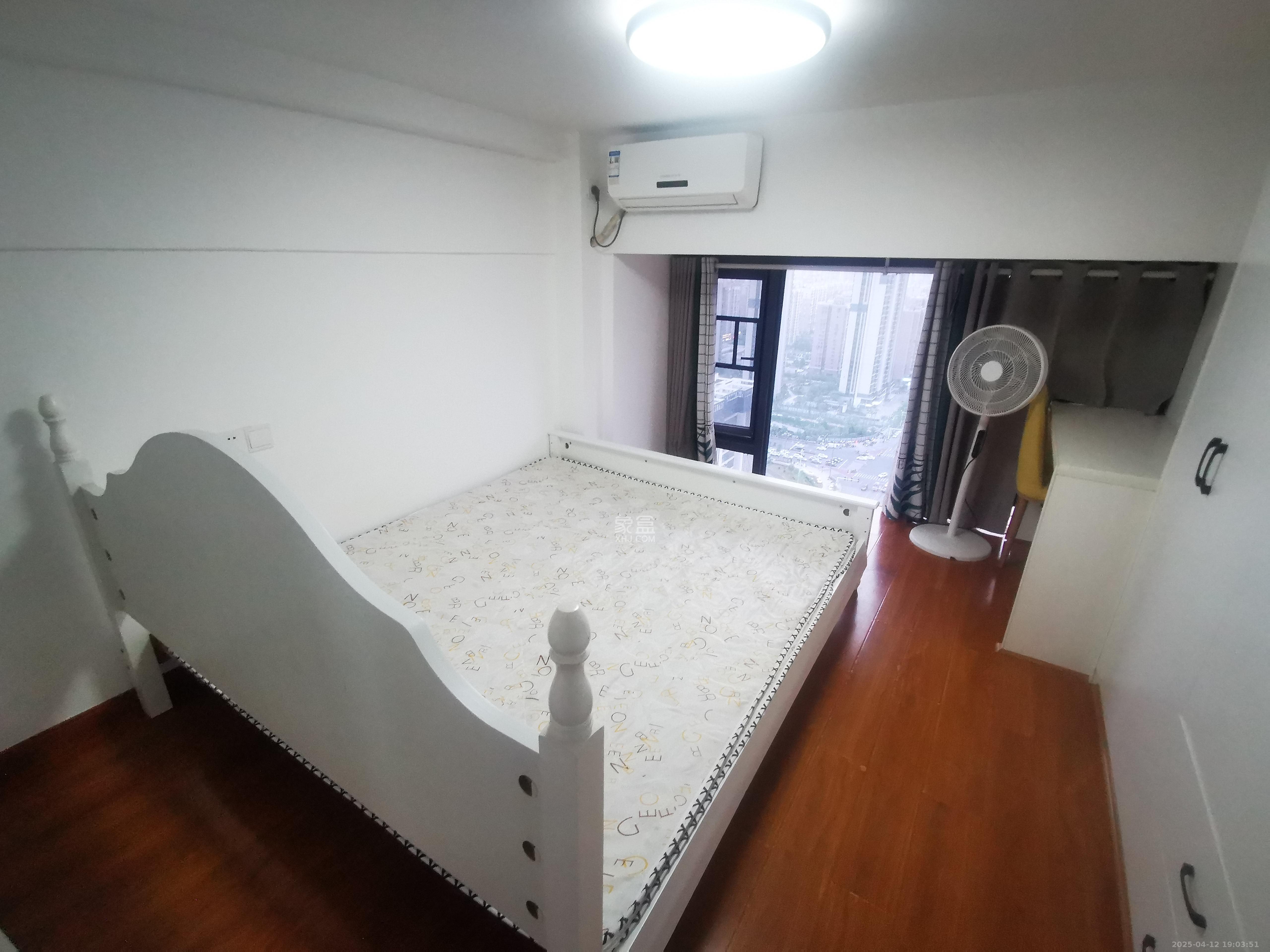 龙湖湘江星座(祺鑫星座公寓) 2室1厅1卫 1700.0元/月 龙湖湘江星座(祺鑫星座公寓) 2室1厅1卫 1700.0元/月室内图