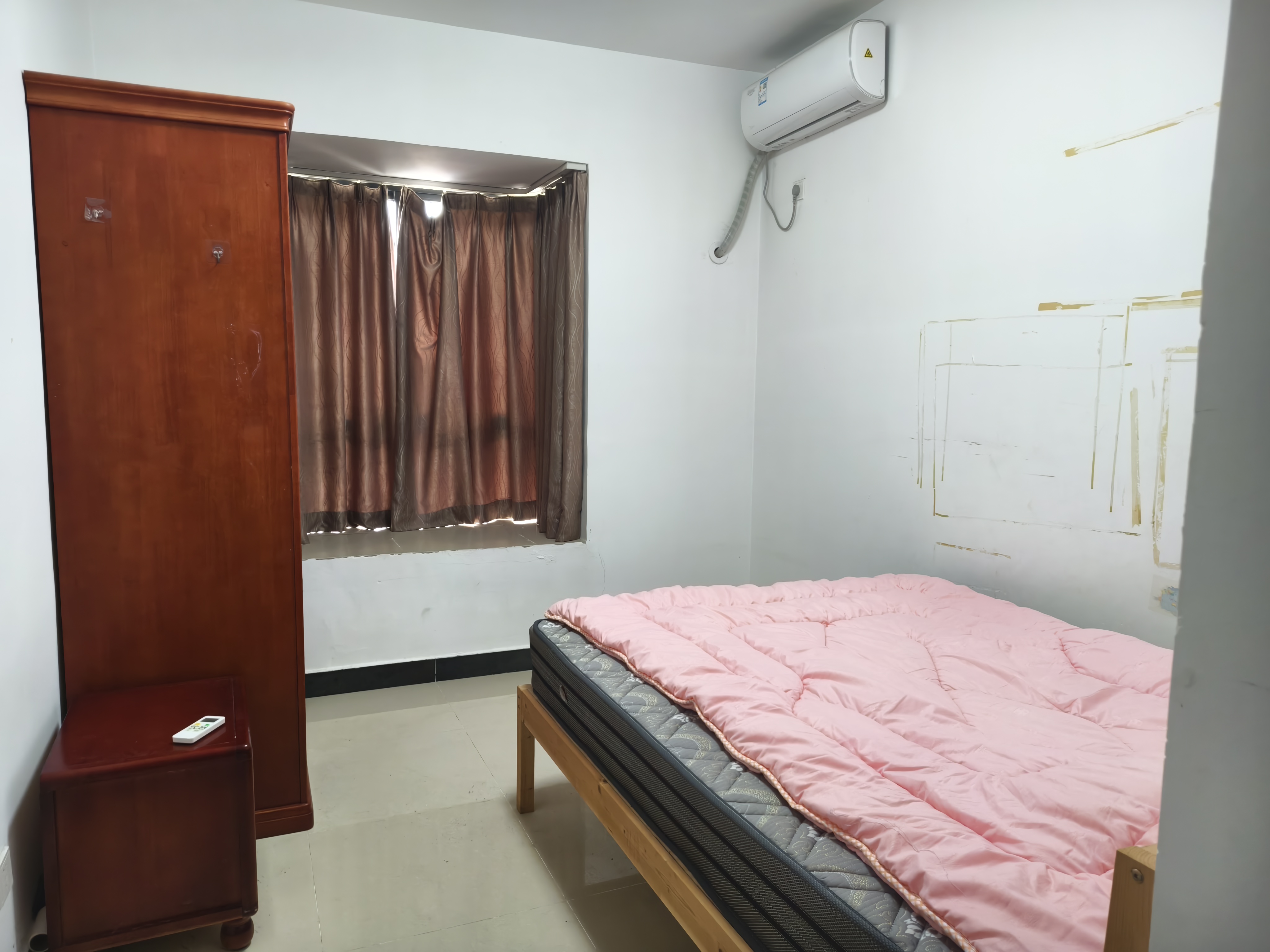 工商学院教工宿舍 3室2厅2卫 132.0万 工商学院教工宿舍 3室2厅2卫 132.0万客厅